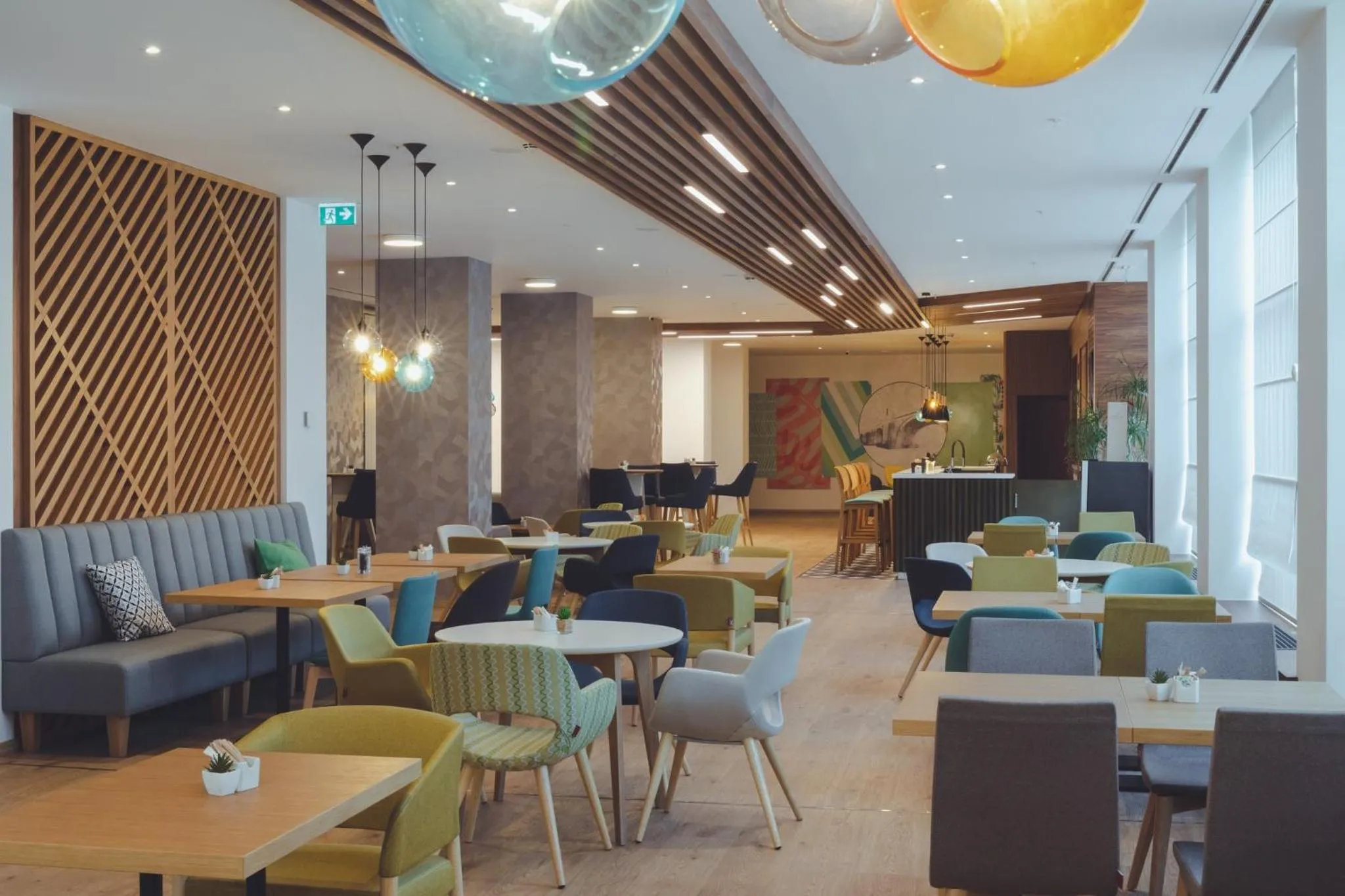 Lounge or bar in Holiday Inn Skopje by IHG