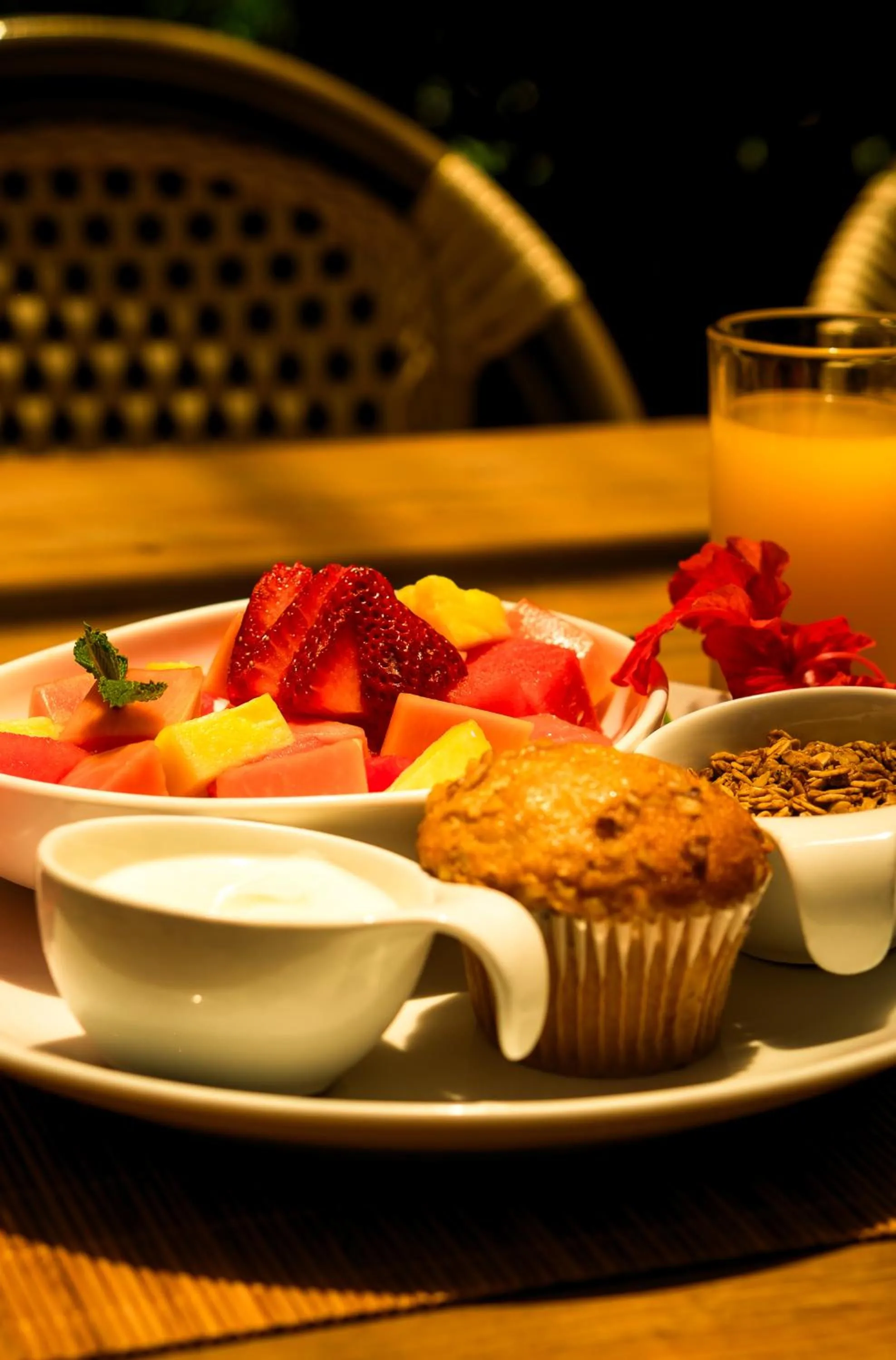 Breakfast in Bungalows Beachfront Hotel