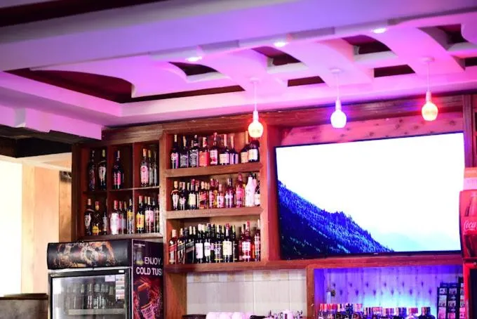 Lounge or bar in Eden Palms