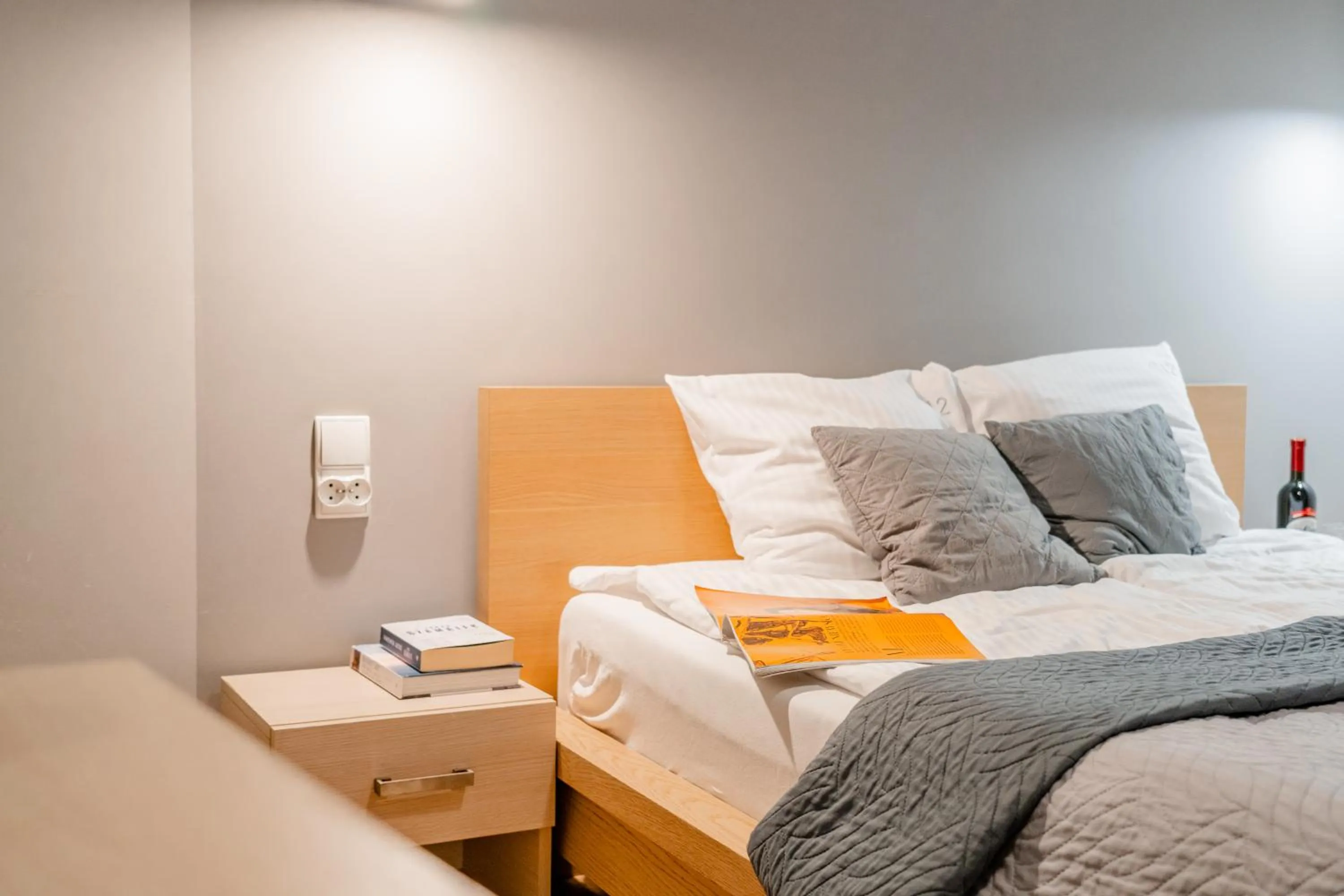 Bed in Apartamenty Platinia - komfortowe noclegi Kraków Stare Miasto