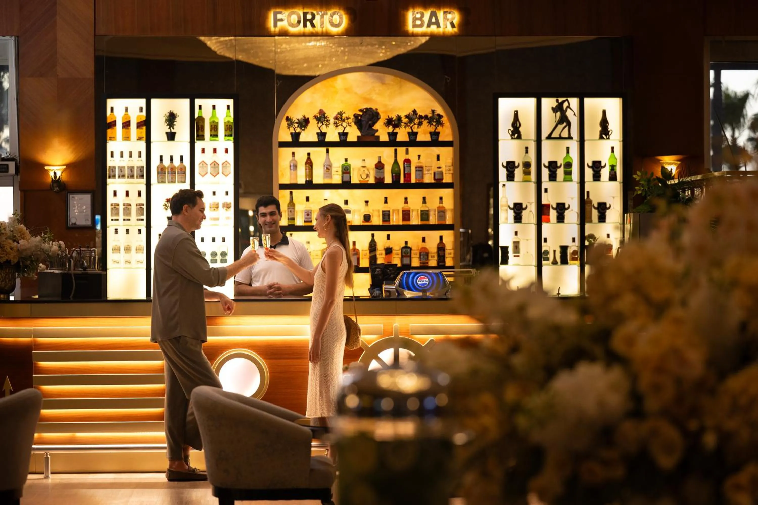 Lounge or bar in Porto Bello Hotel Resort & Spa