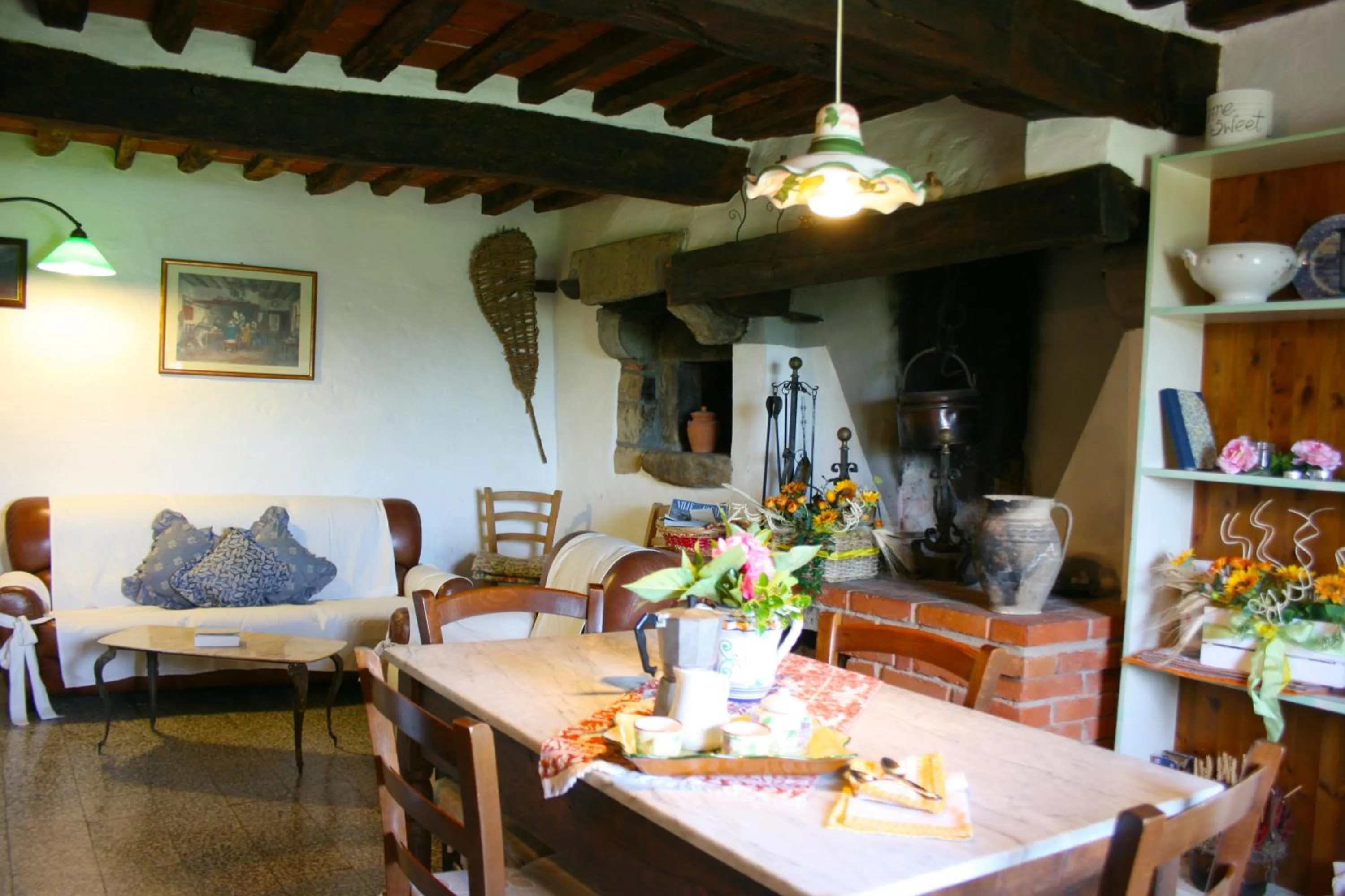 Living room in San Eusebio