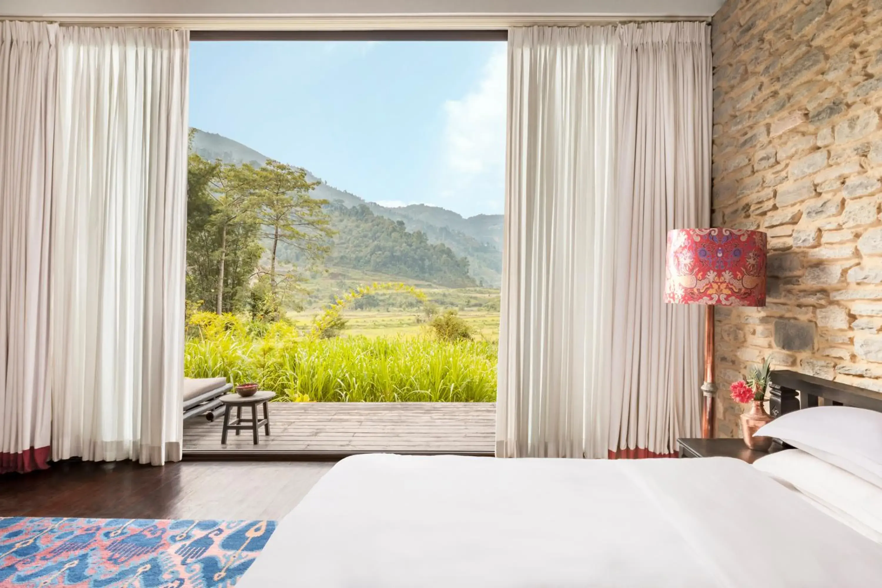 Mountain view, Bed in The Pavilions Himalayas The Farm Mountain view, Bed in The Pavilions Himalayas The Farm