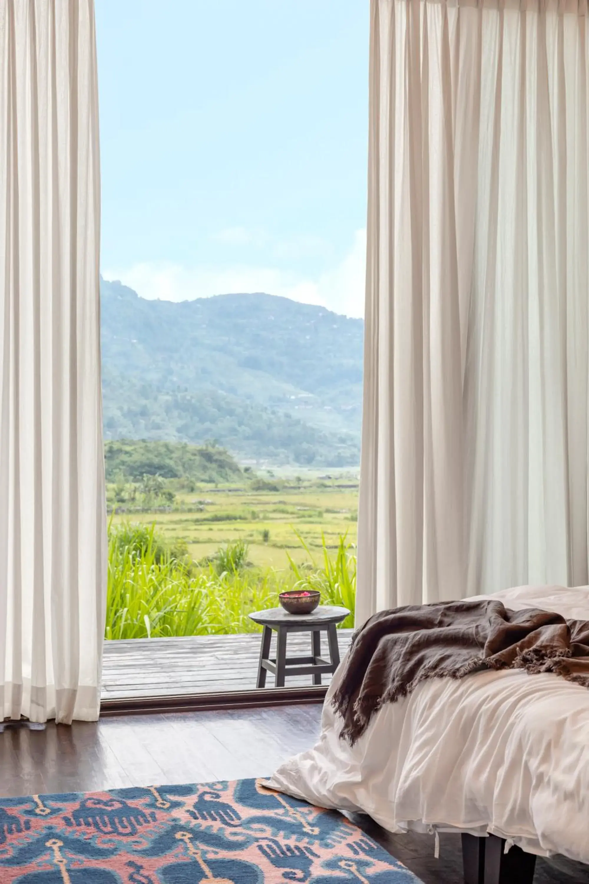 Mountain view, Bed in The Pavilions Himalayas The Farm Mountain view, Bed in The Pavilions Himalayas The Farm