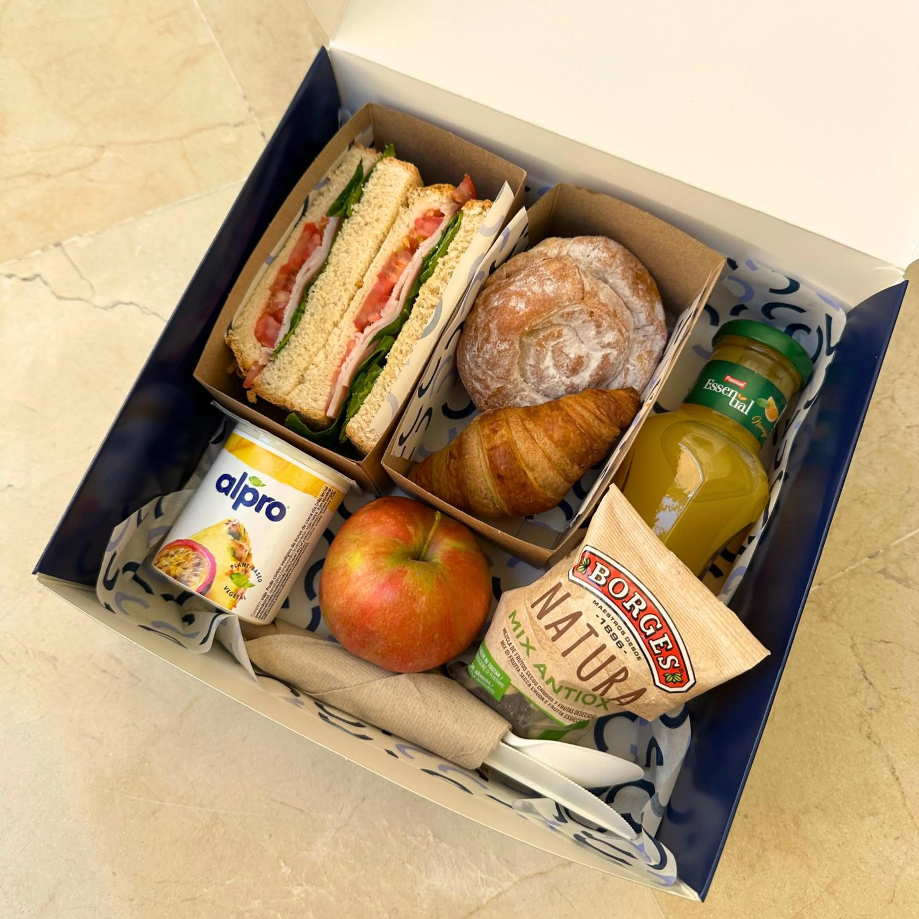 Breakfast in Numa Barcelona Brio