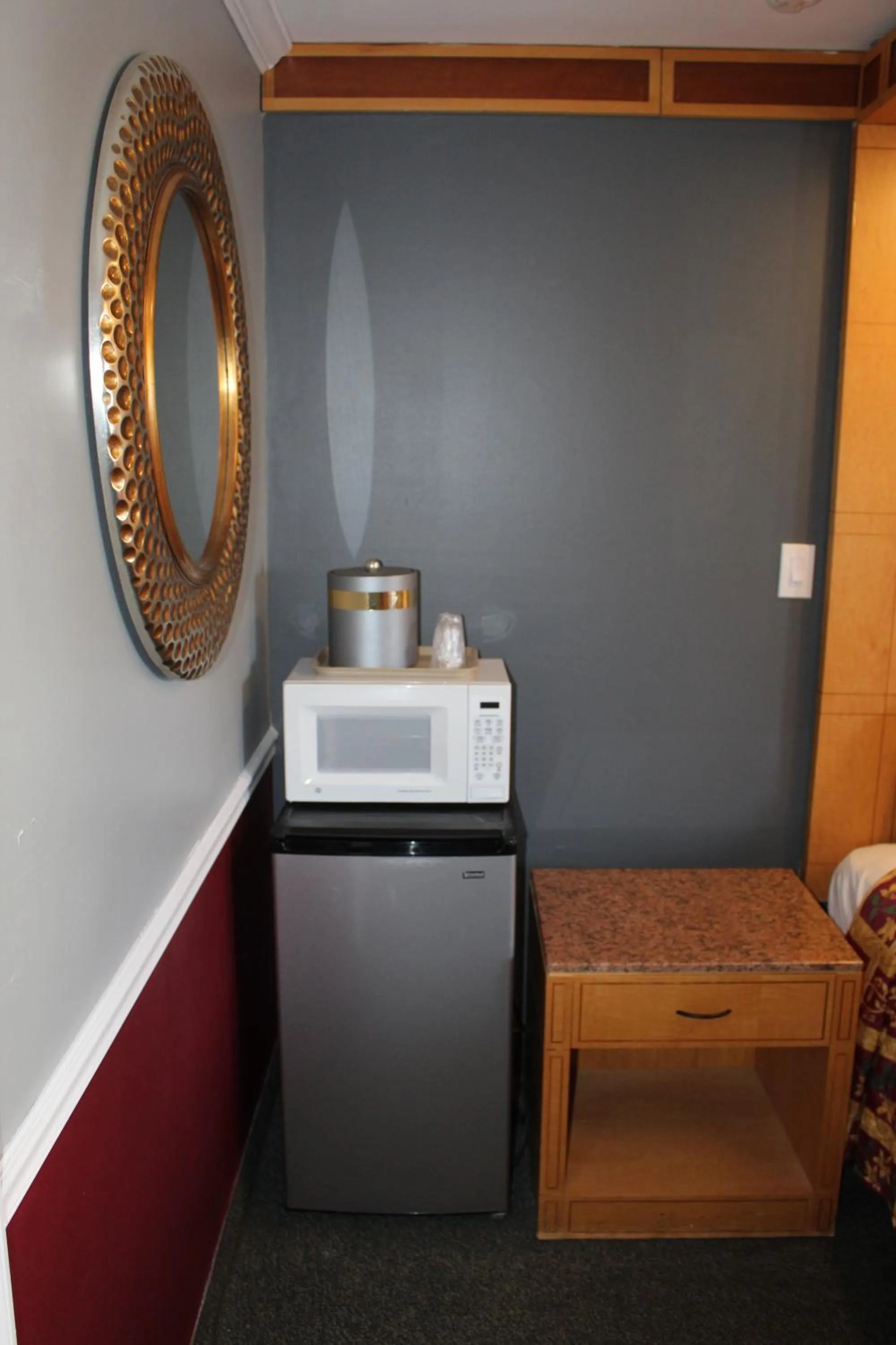 room service in Liberty Inn Absecon Atlantic City