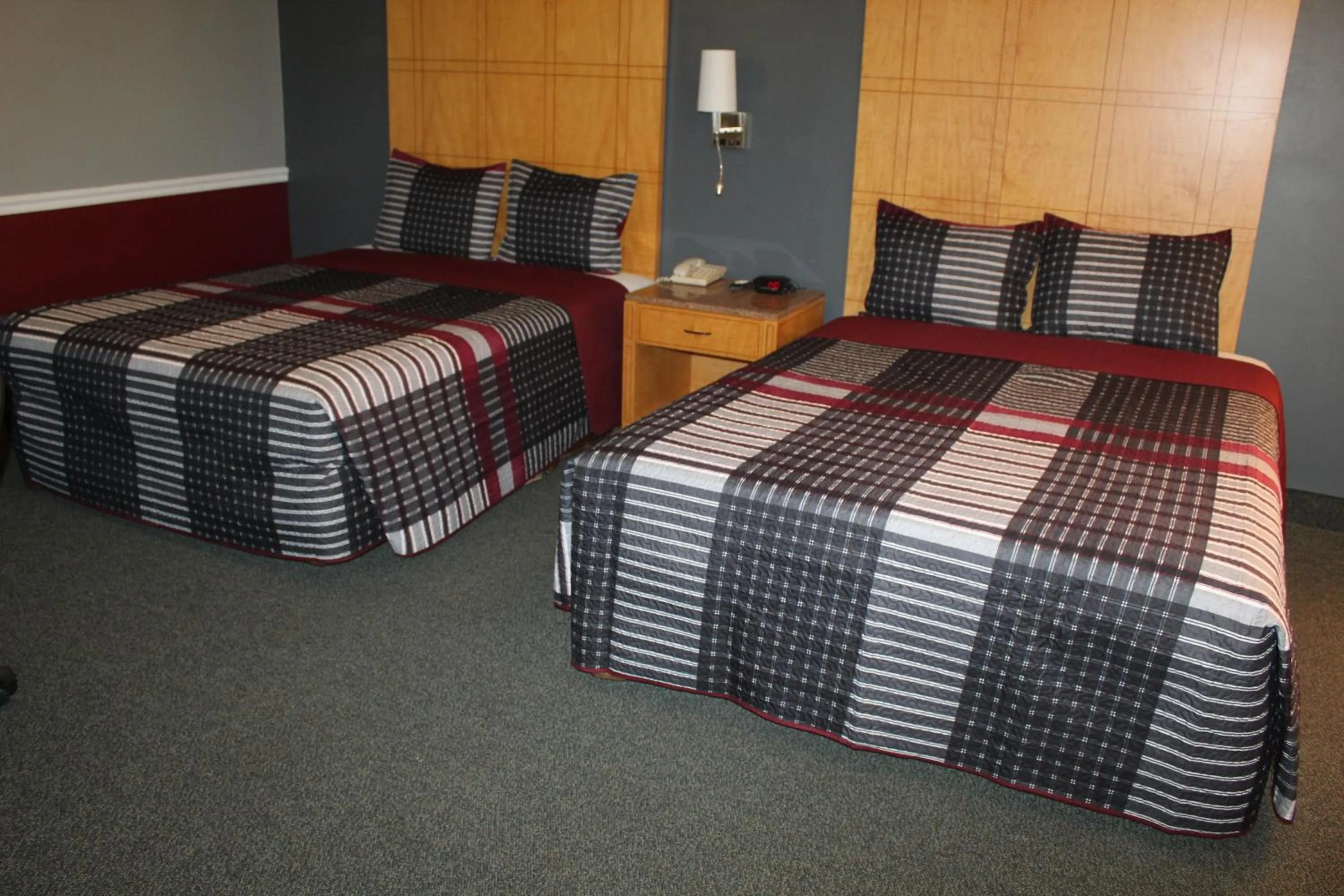 Bed in Liberty Inn Absecon Atlantic City