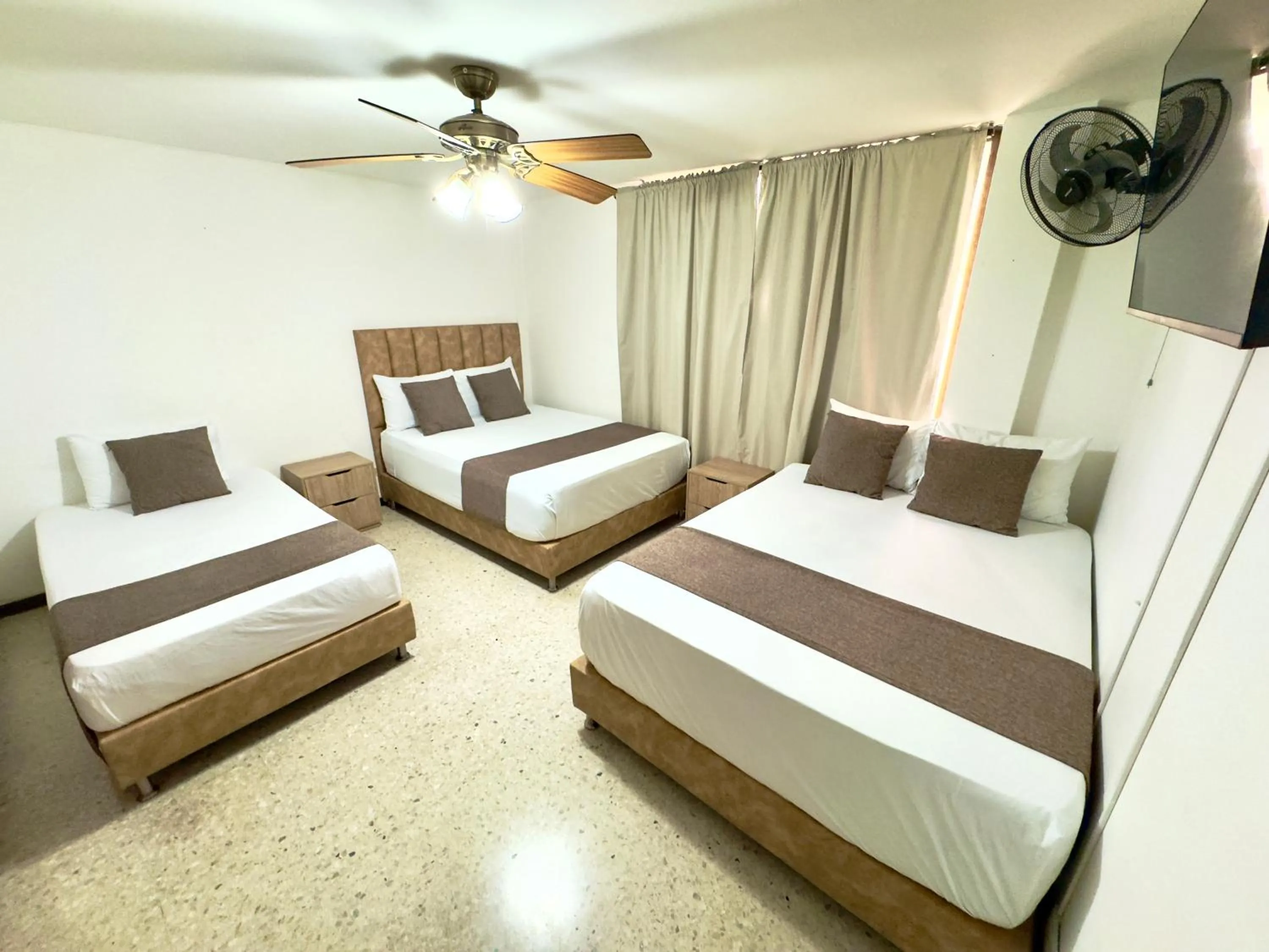 Bed in Hotel Pereira Central