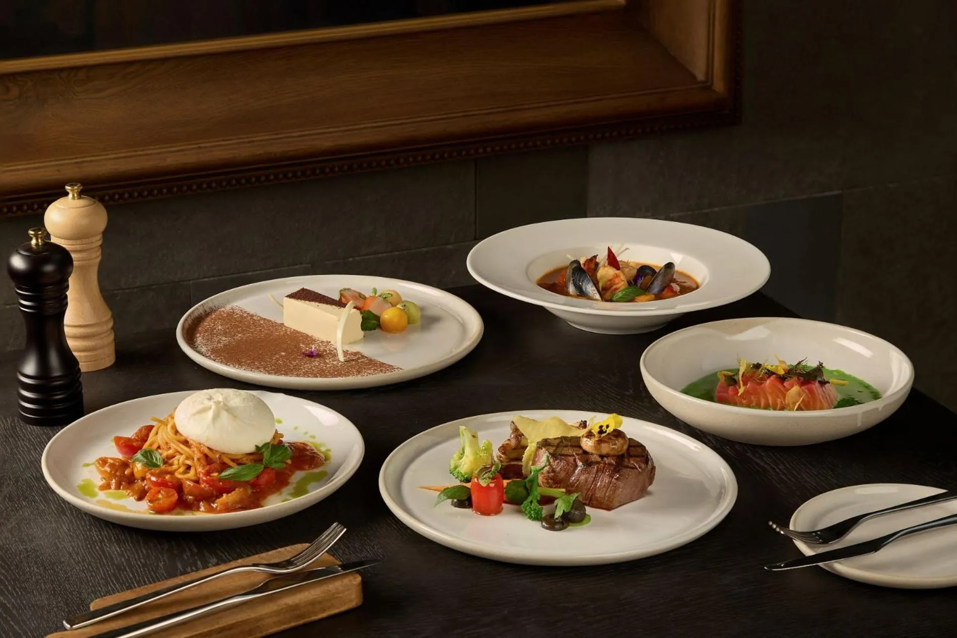 Food and drinks in Dusit Le Palais Tu Hoa Hanoi