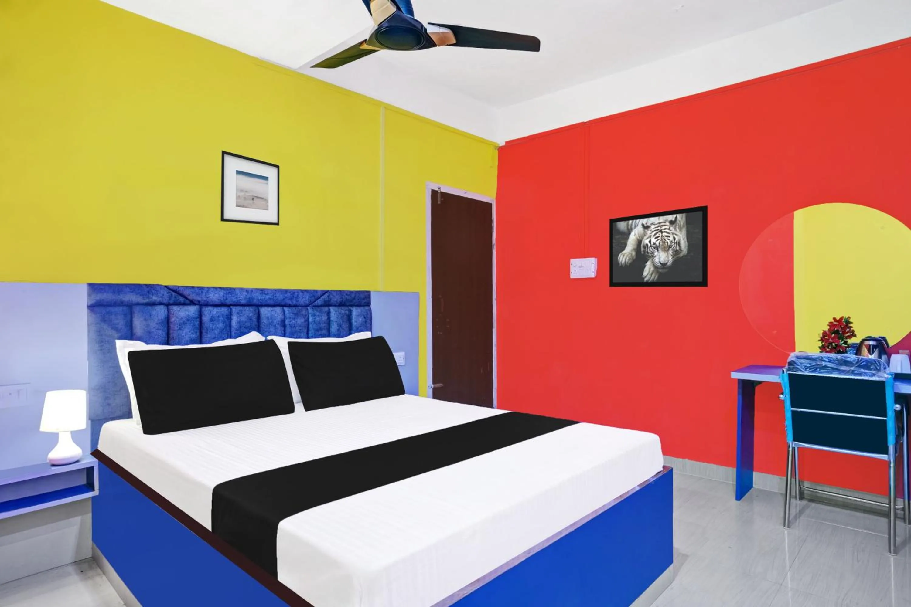 Hotel O Grand 555