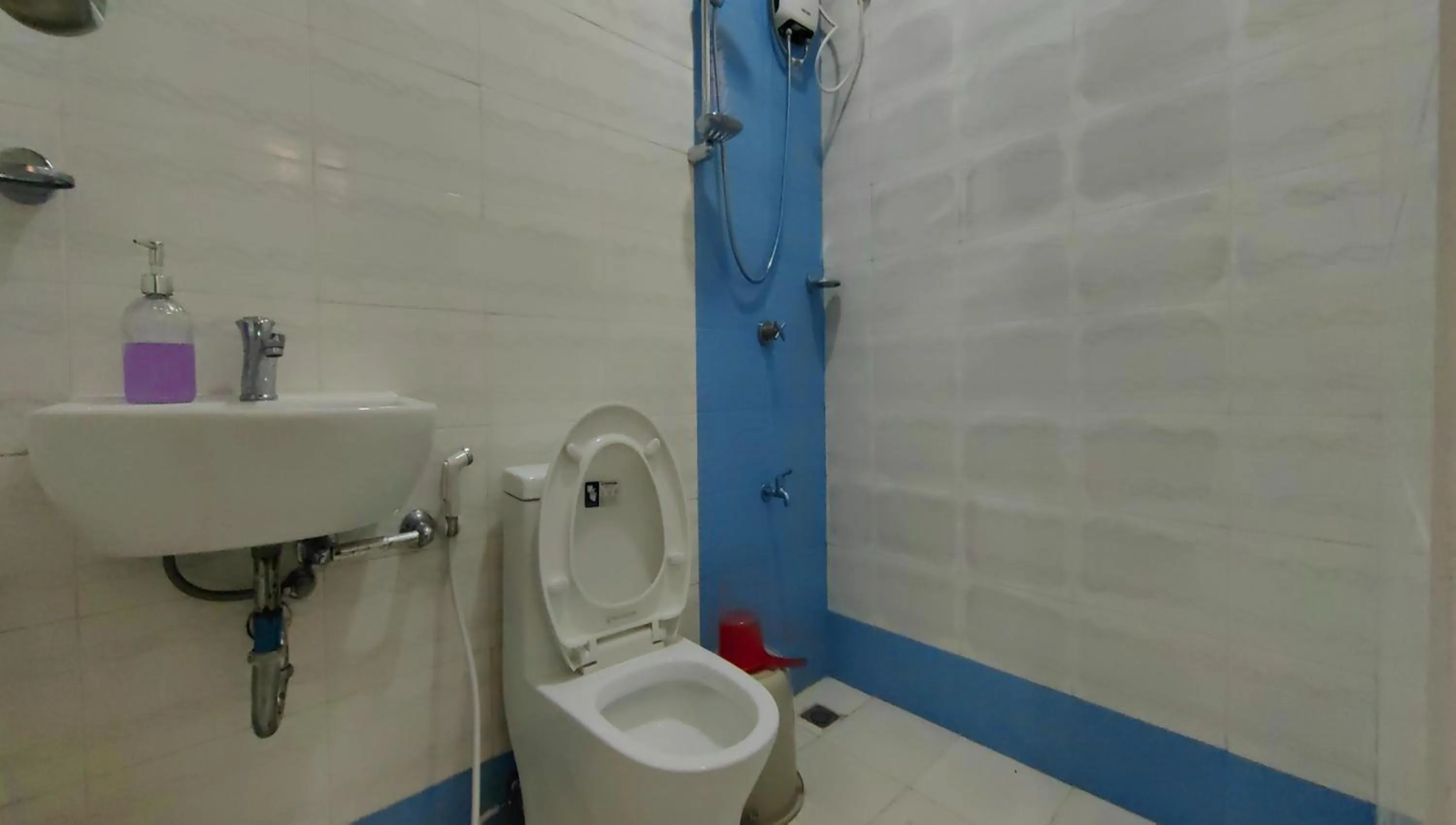 Bathroom in Pring Pension House Puerto Princesa