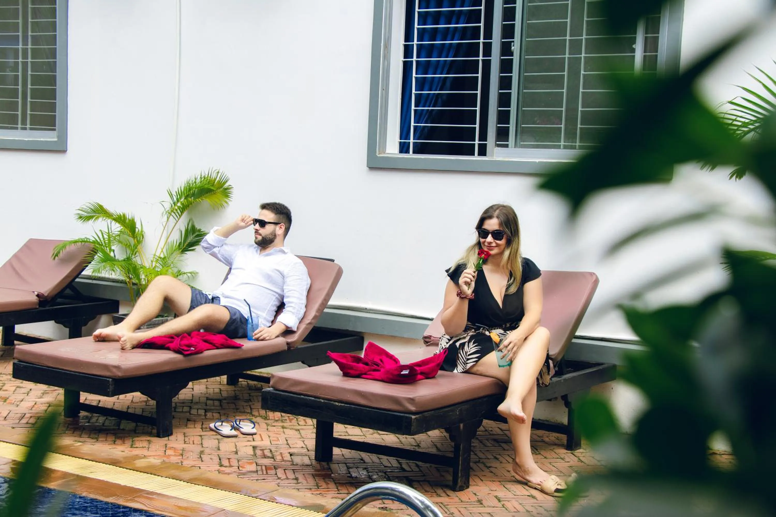 sunbed in Thonka Boutique