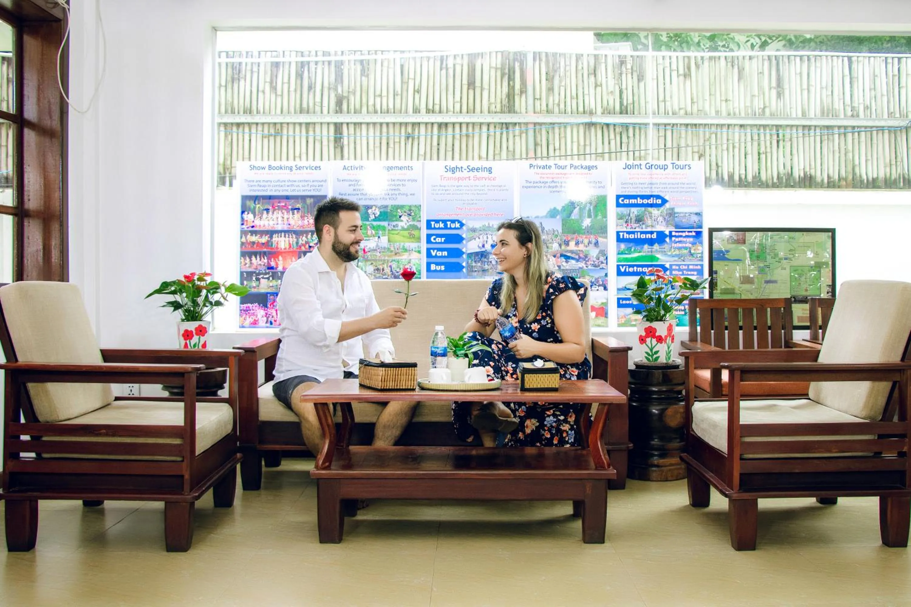 Dining area in Thonka Boutique