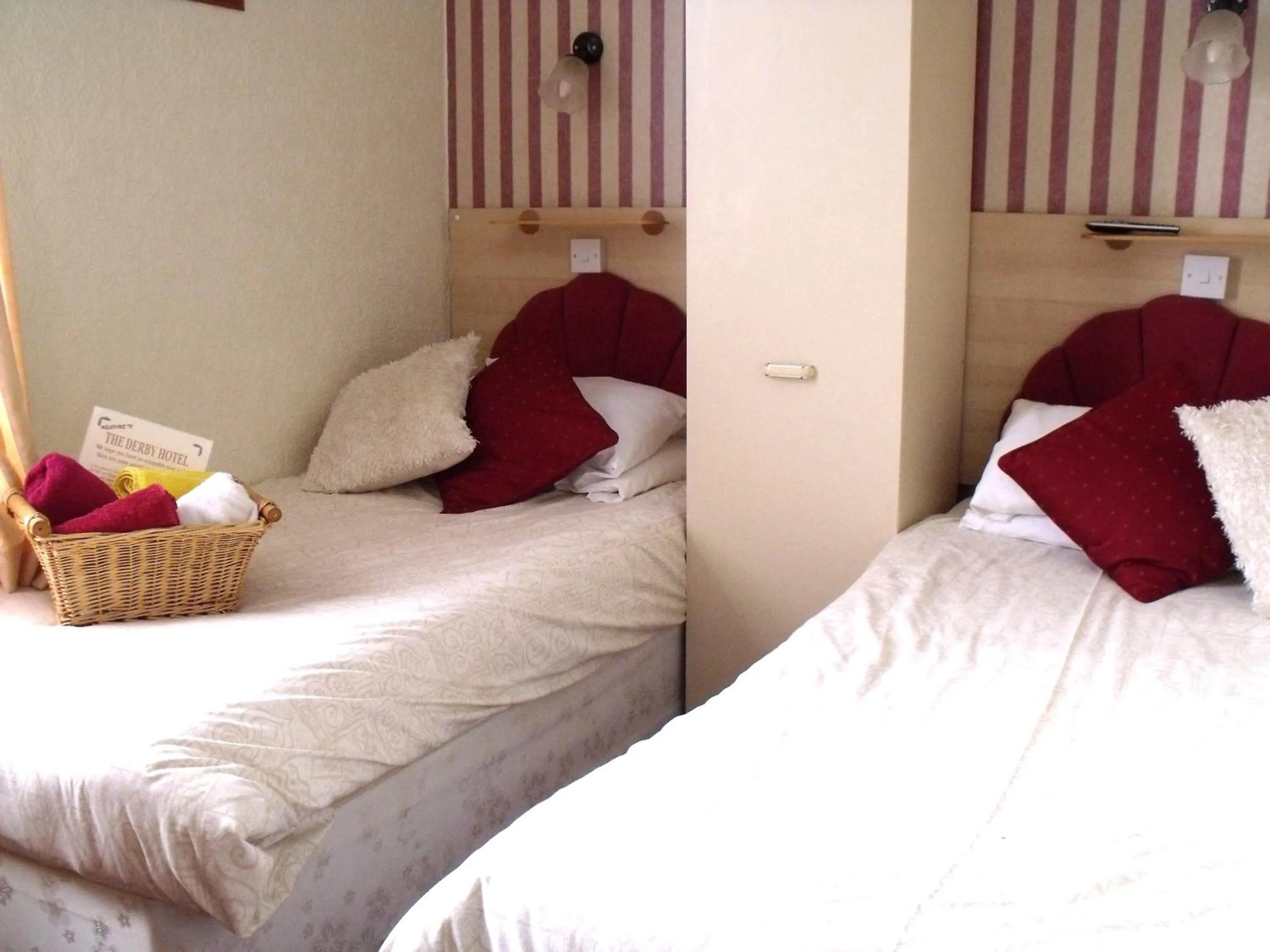 Other, Bed in The Derby Hotel