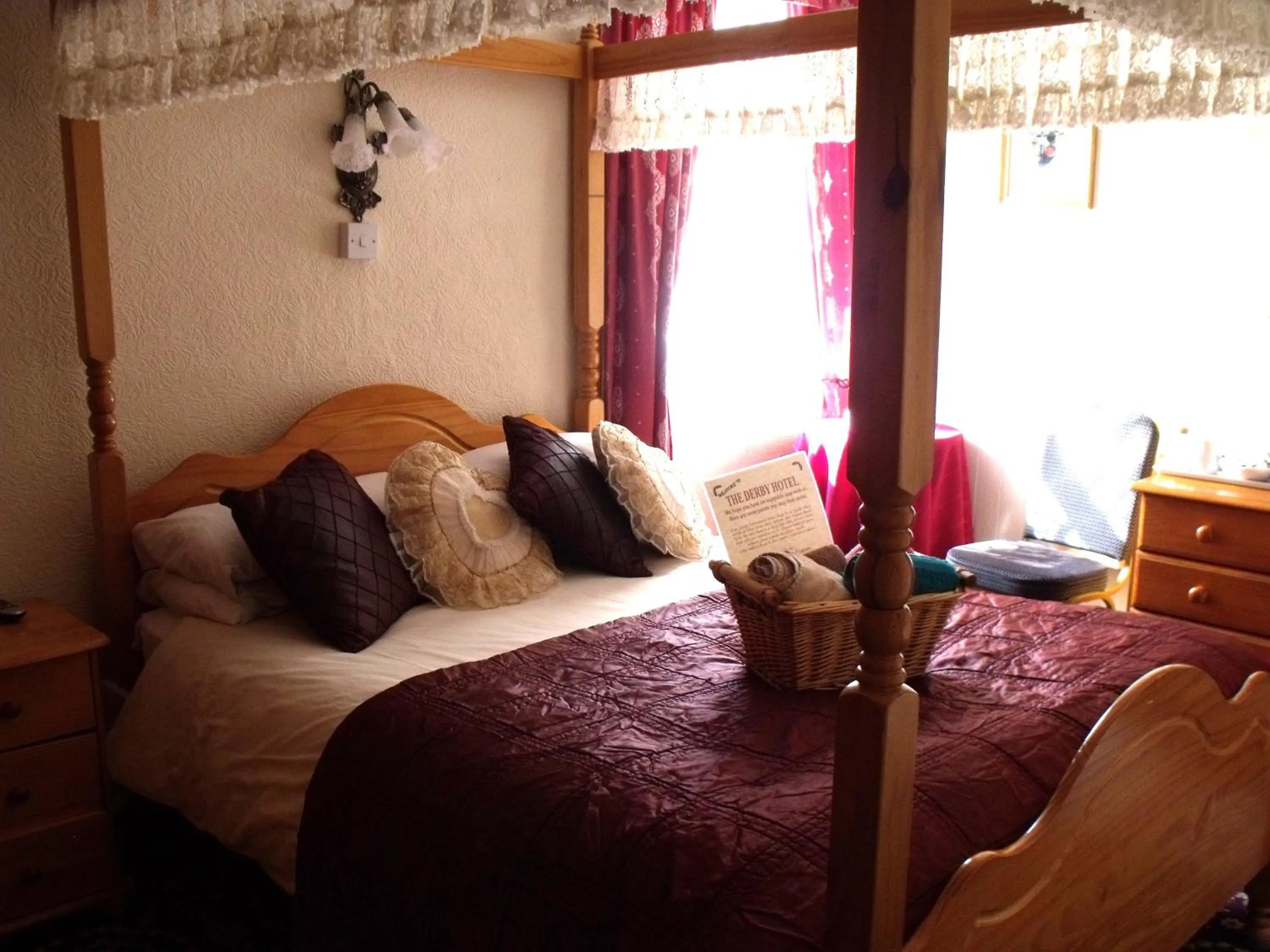 Other, Bed in The Derby Hotel