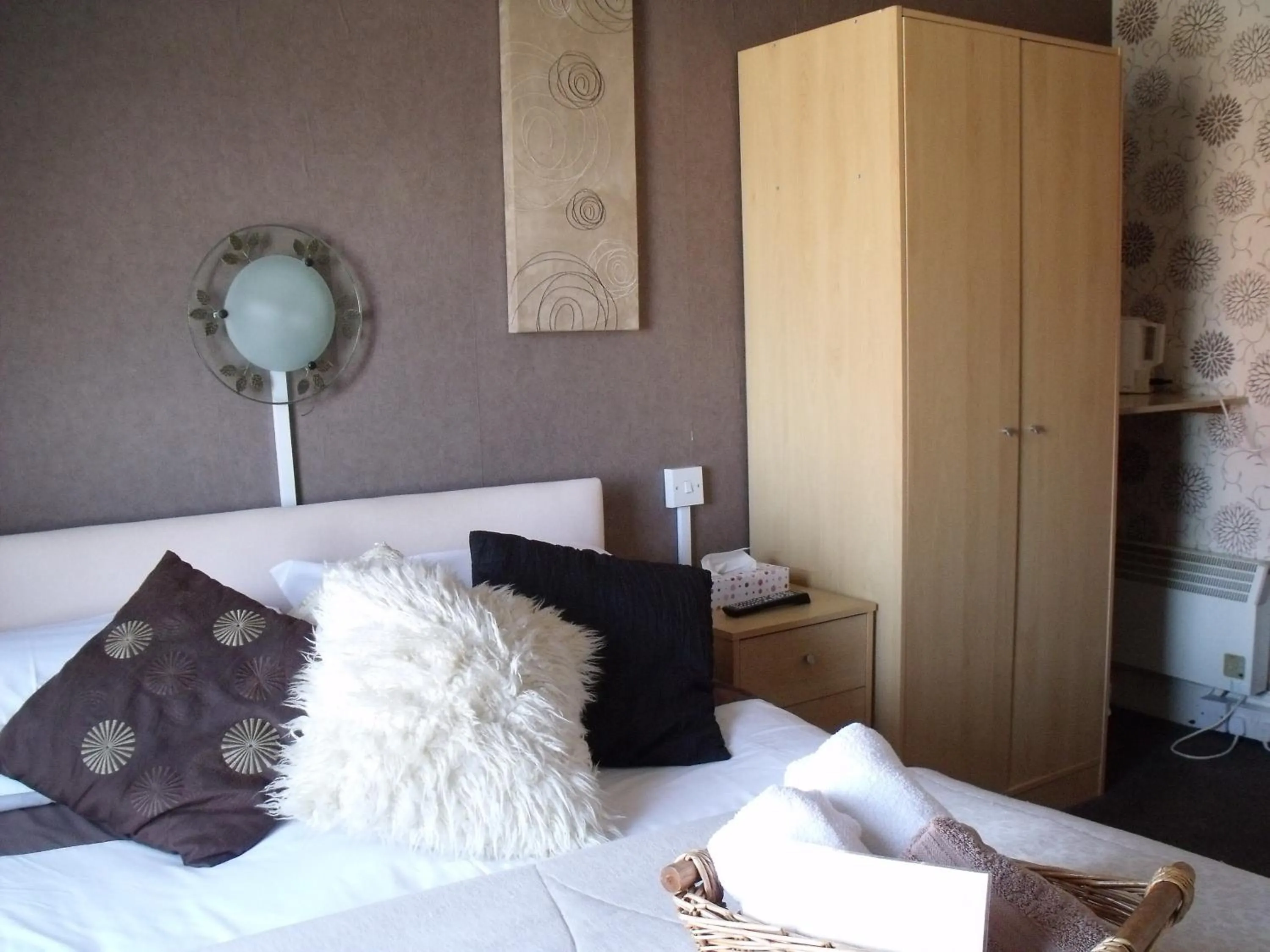 Other, Bed in The Derby Hotel