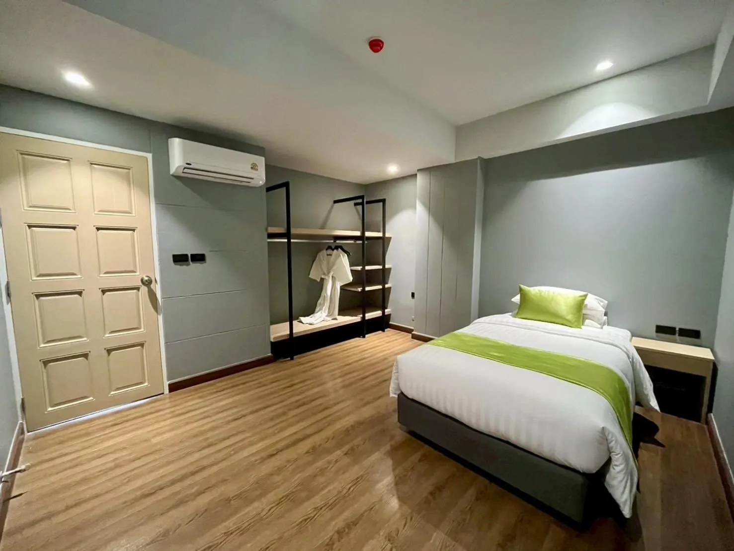 Bed in iCheck inn Thapra