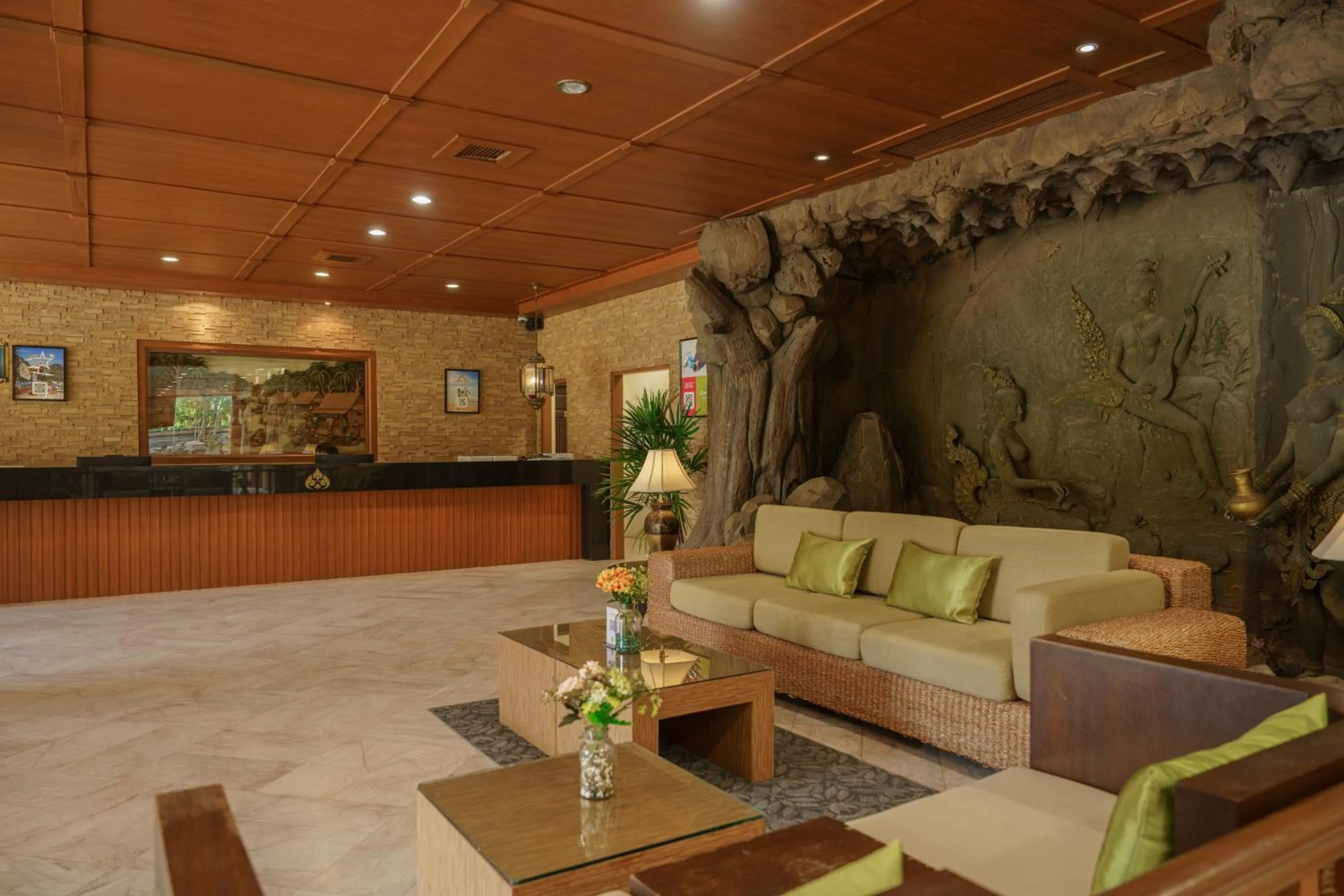 Lobby or reception in iCheck inn Thapra