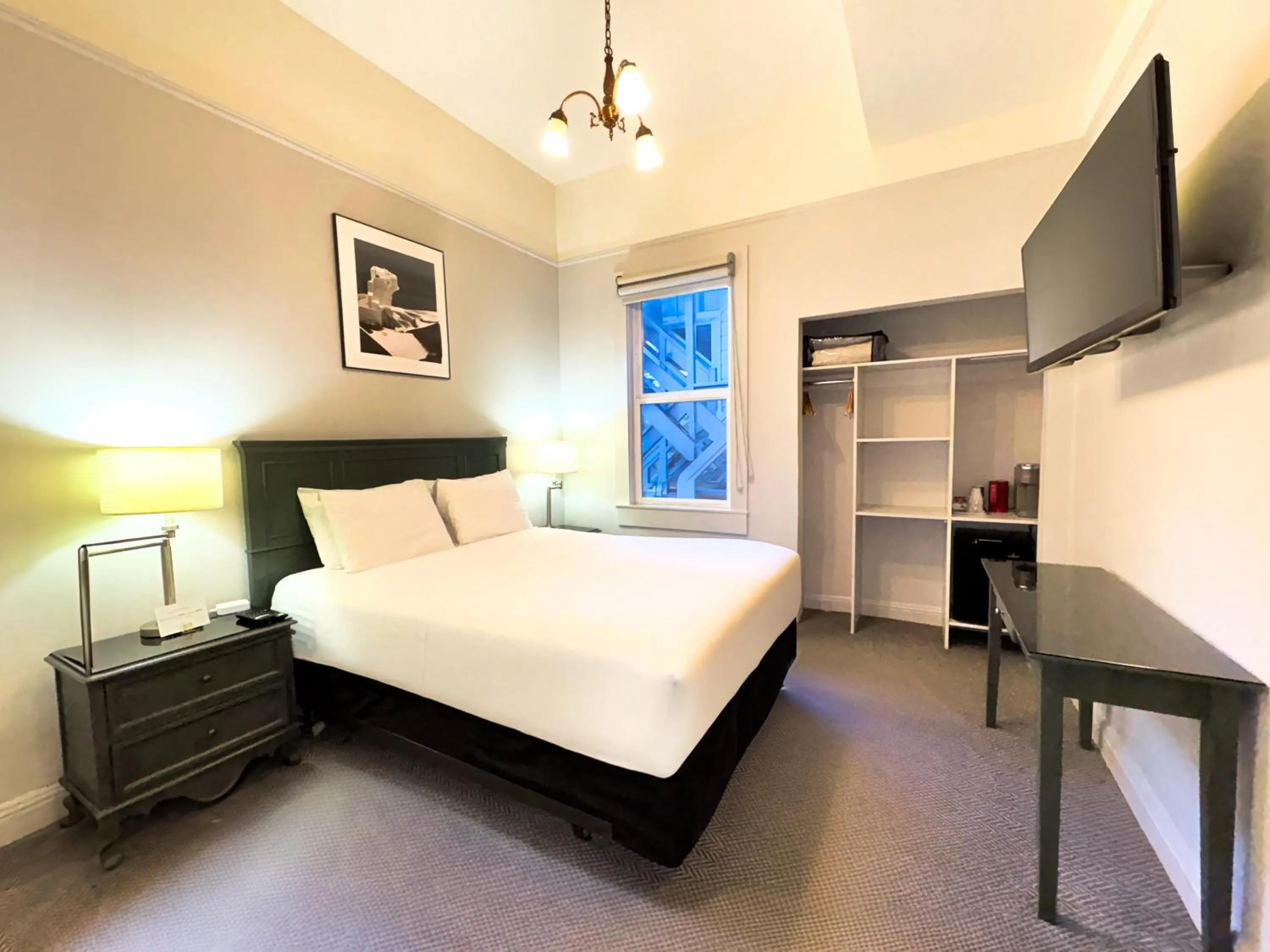 Bed in The Grove Inn