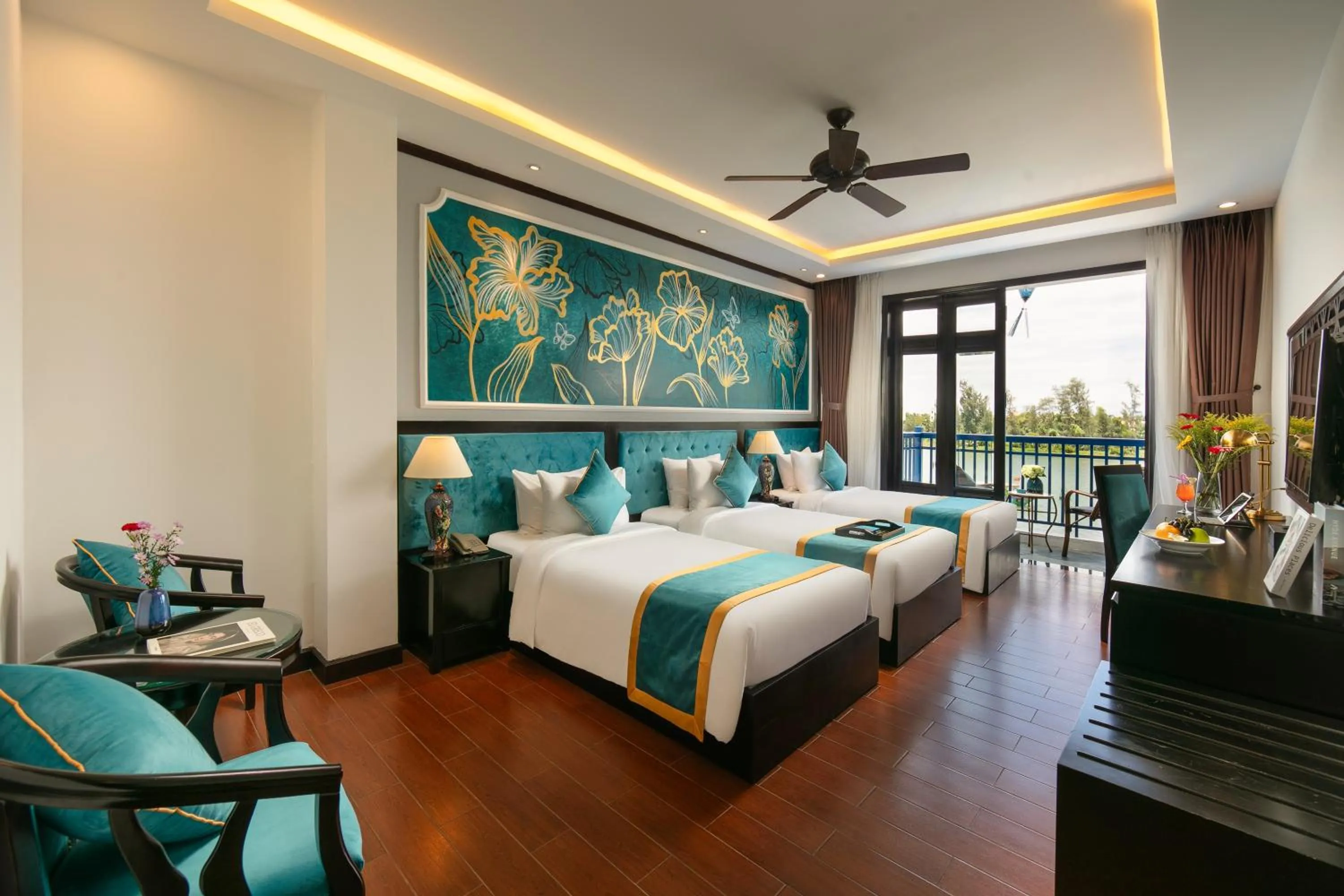 Bed in Silk River Hoi An Hotel & Spa