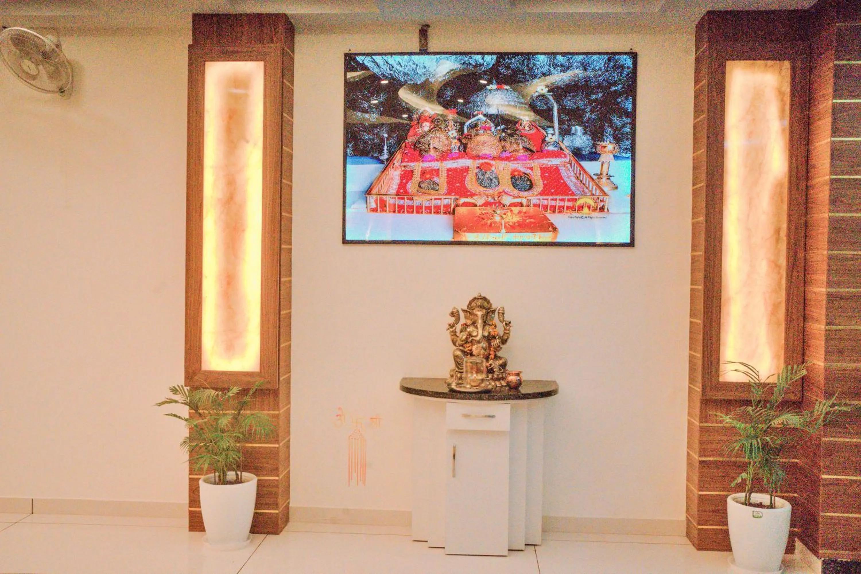 Lobby or reception in Hotel The Katra Avenue