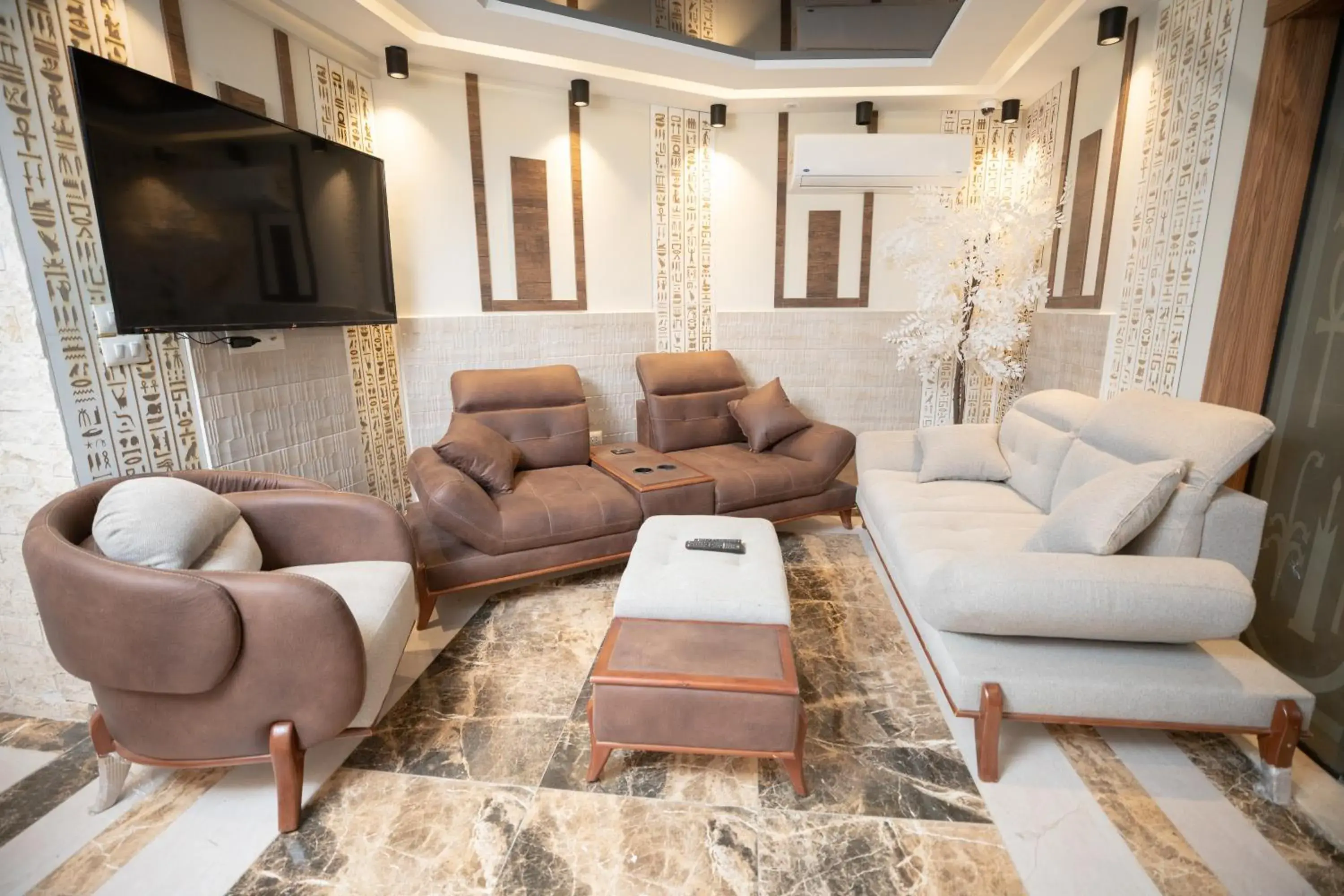 Balcony/Terrace in Eyes Of Egypt Pyramids View Boutique Hotel Balcony/Terrace in Eyes Of Egypt Pyramids View Boutique Hotel