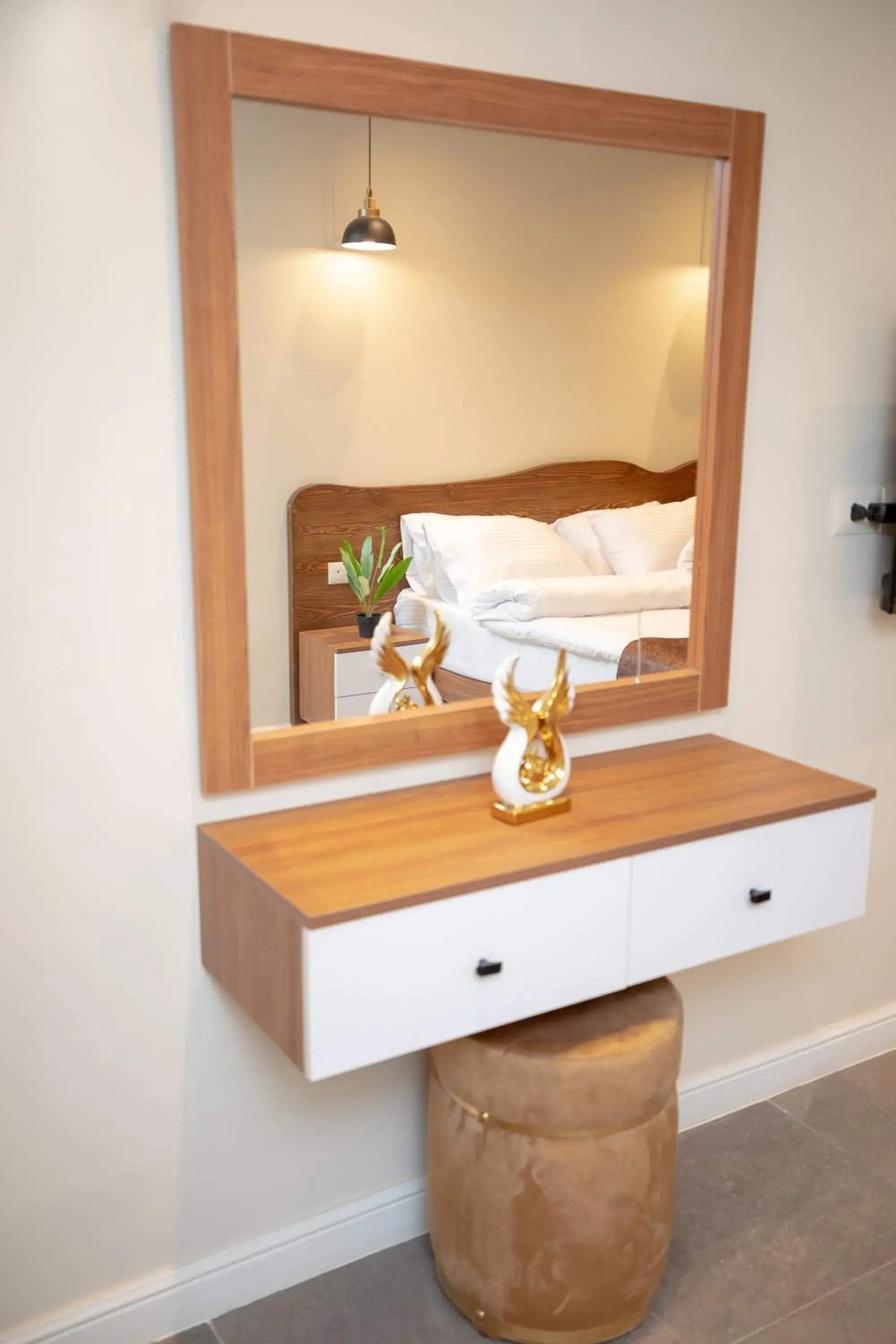 Photo of the whole room, Bed in Eyes Of Egypt Pyramids View Boutique Hotel Photo of the whole room, Bed in Eyes Of Egypt Pyramids View Boutique Hotel