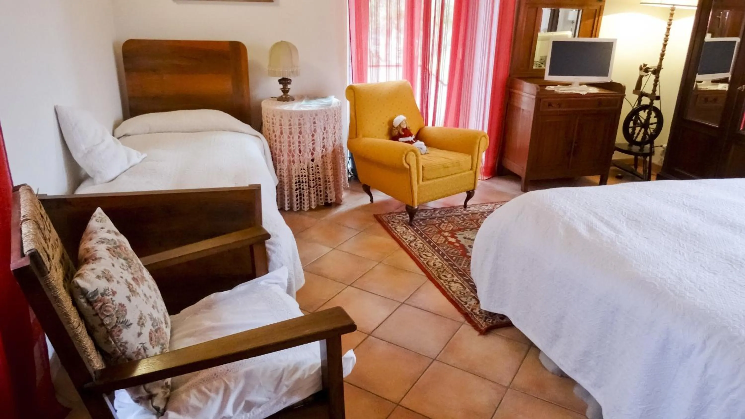 Photo of the whole room, Bed in Stella Polare B&B