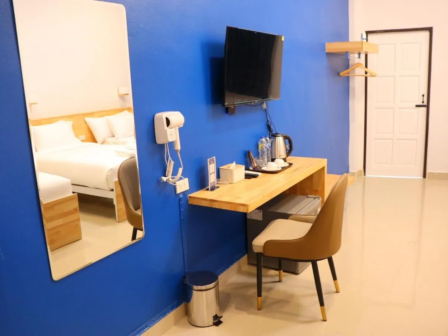 TV and multimedia, Bed in Moya Boutique Hotel