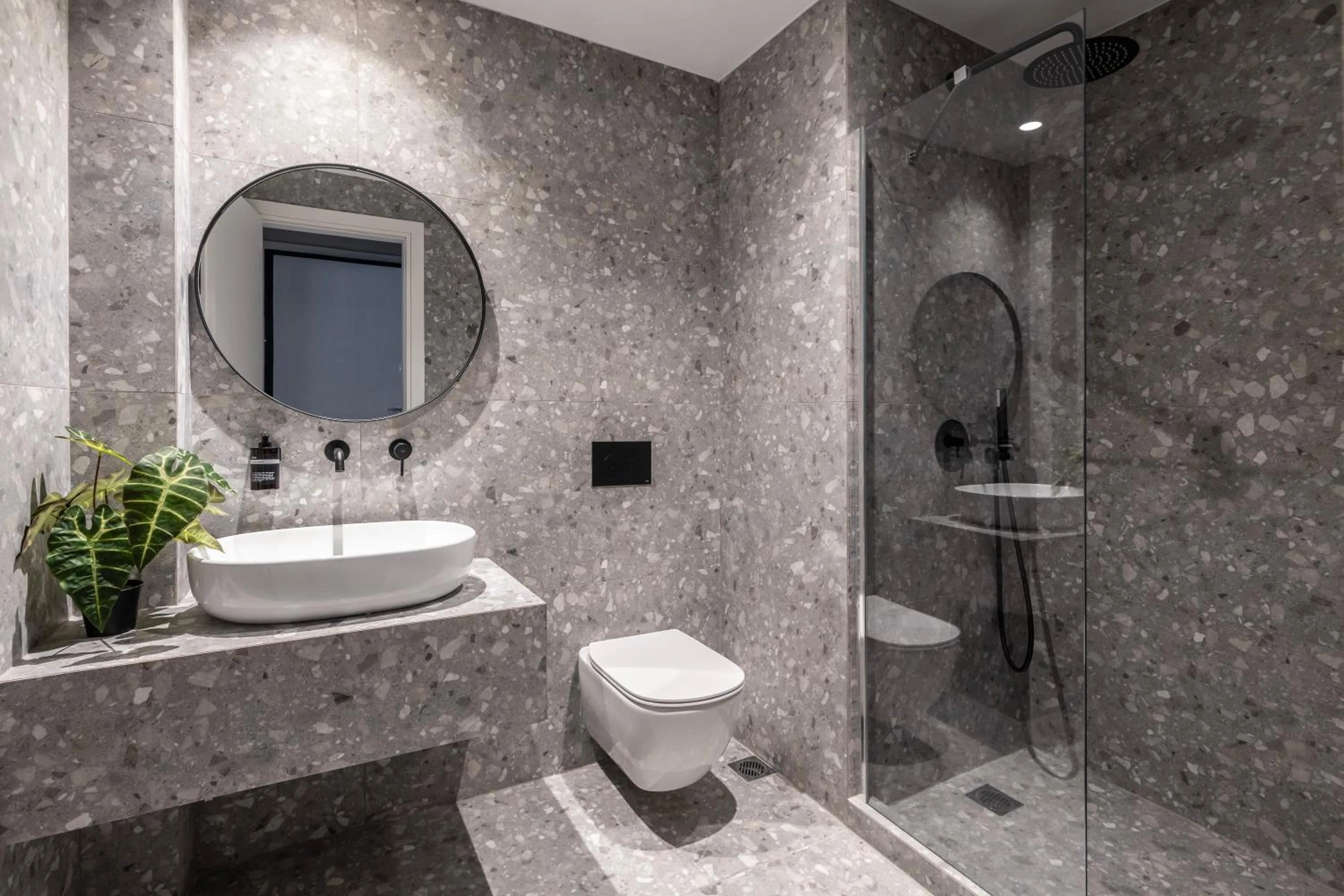 Bathroom in Elliot Petralona, Athens