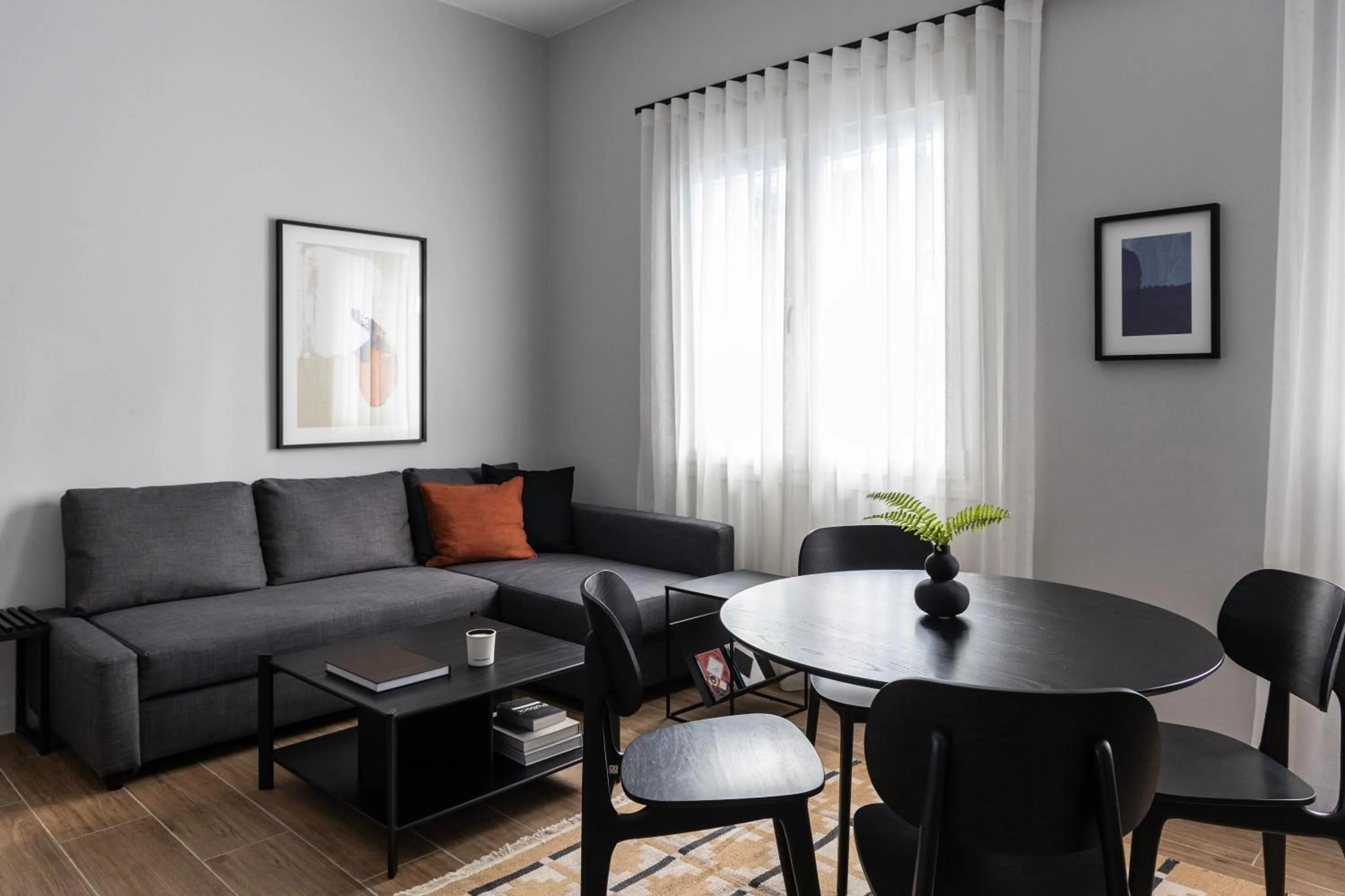 Dining area in Elliot Petralona, Athens