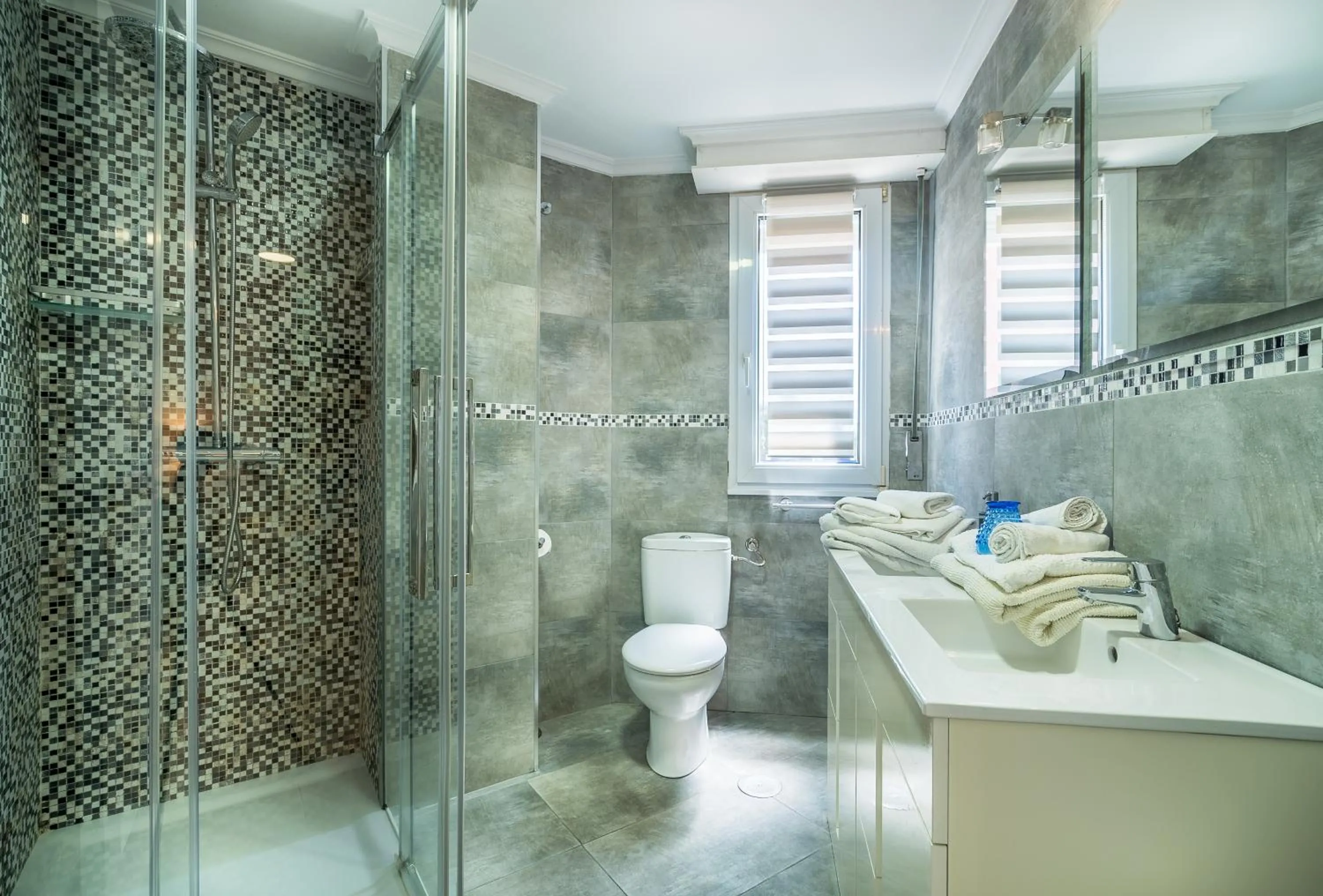 Bathroom in Apartamentos Las Brisas