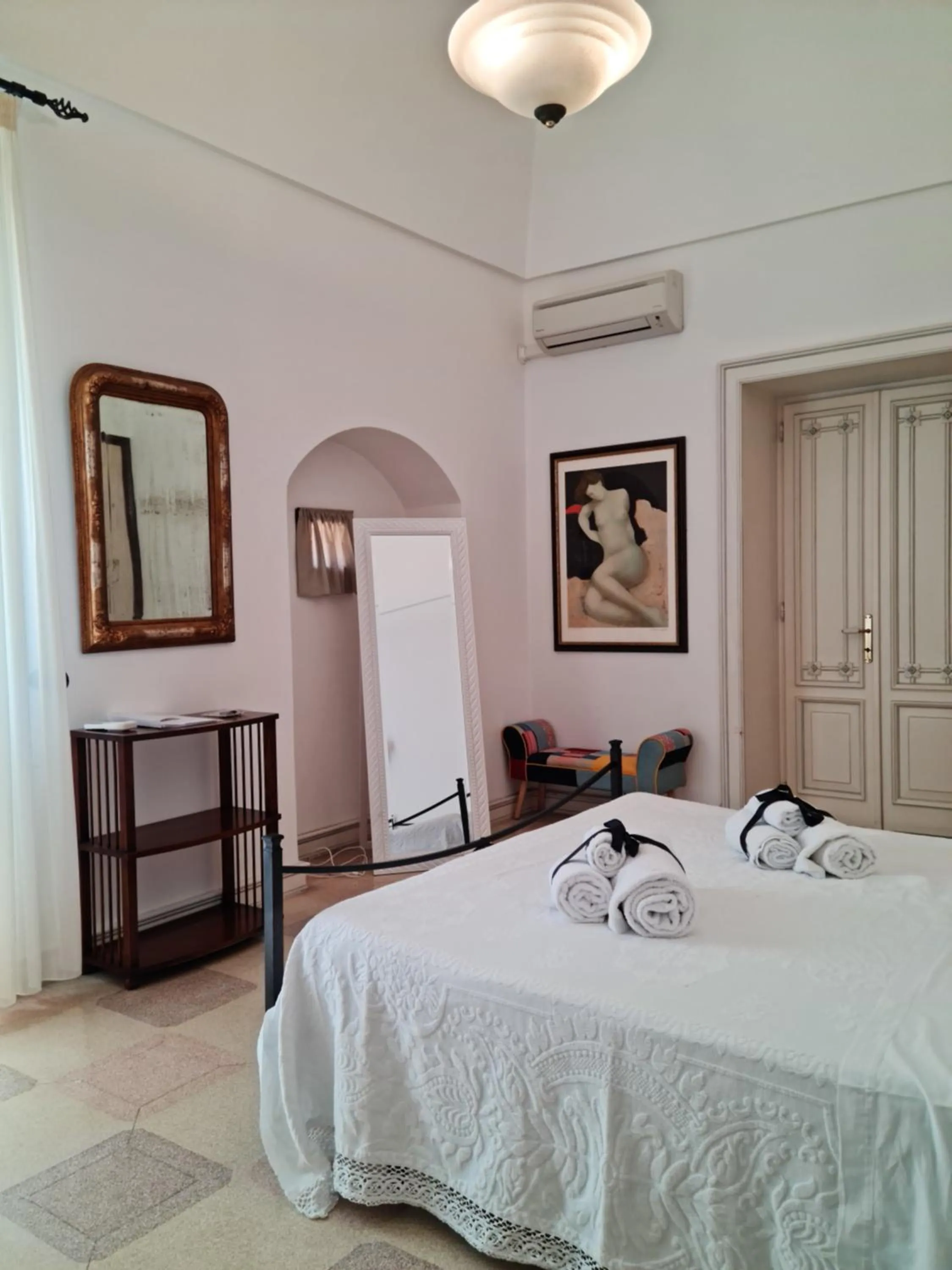 Bedroom, Bed in Palazzo Rodio