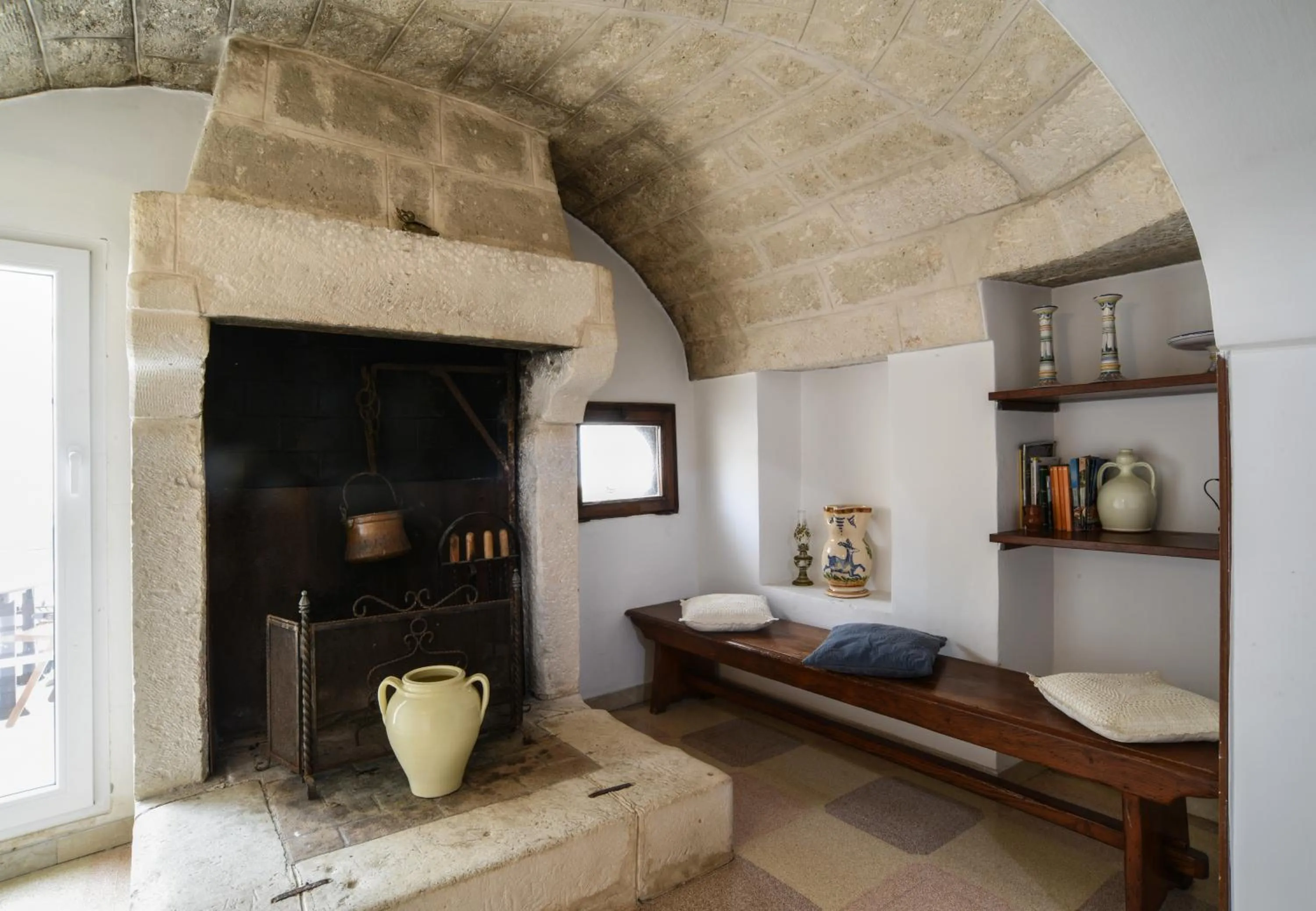 flat iron in Palazzo Rodio