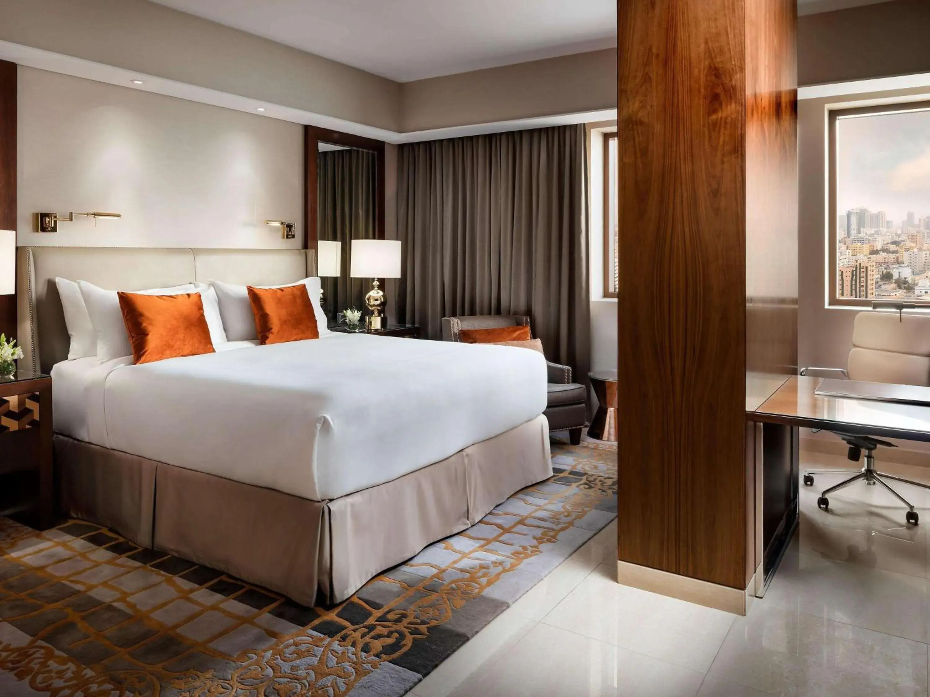 Bedroom, Bed in Fairmont Ajman Bedroom, Bed in Fairmont Ajman