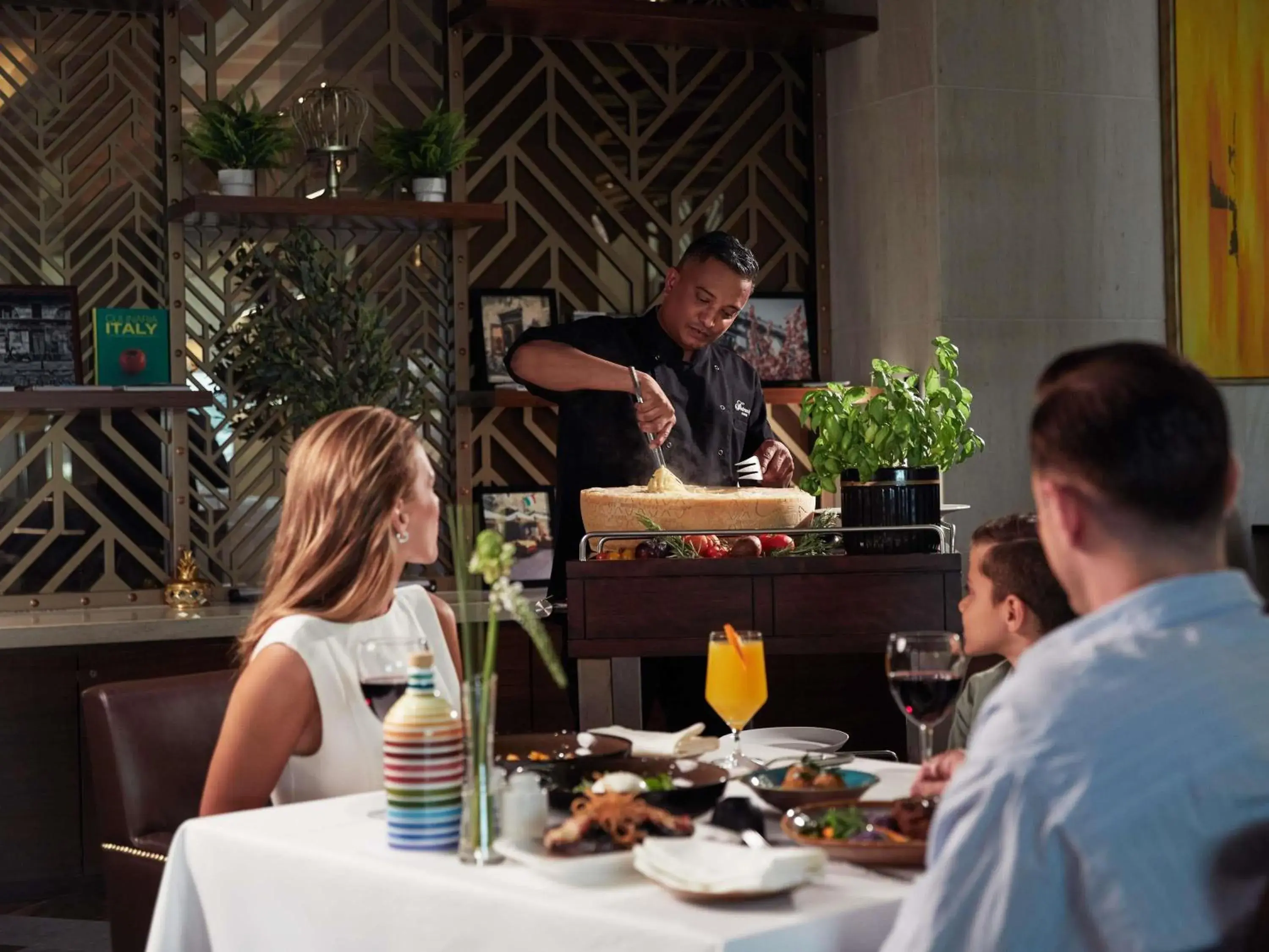 Restaurant/places to eat in Fairmont Ajman Restaurant/places to eat in Fairmont Ajman