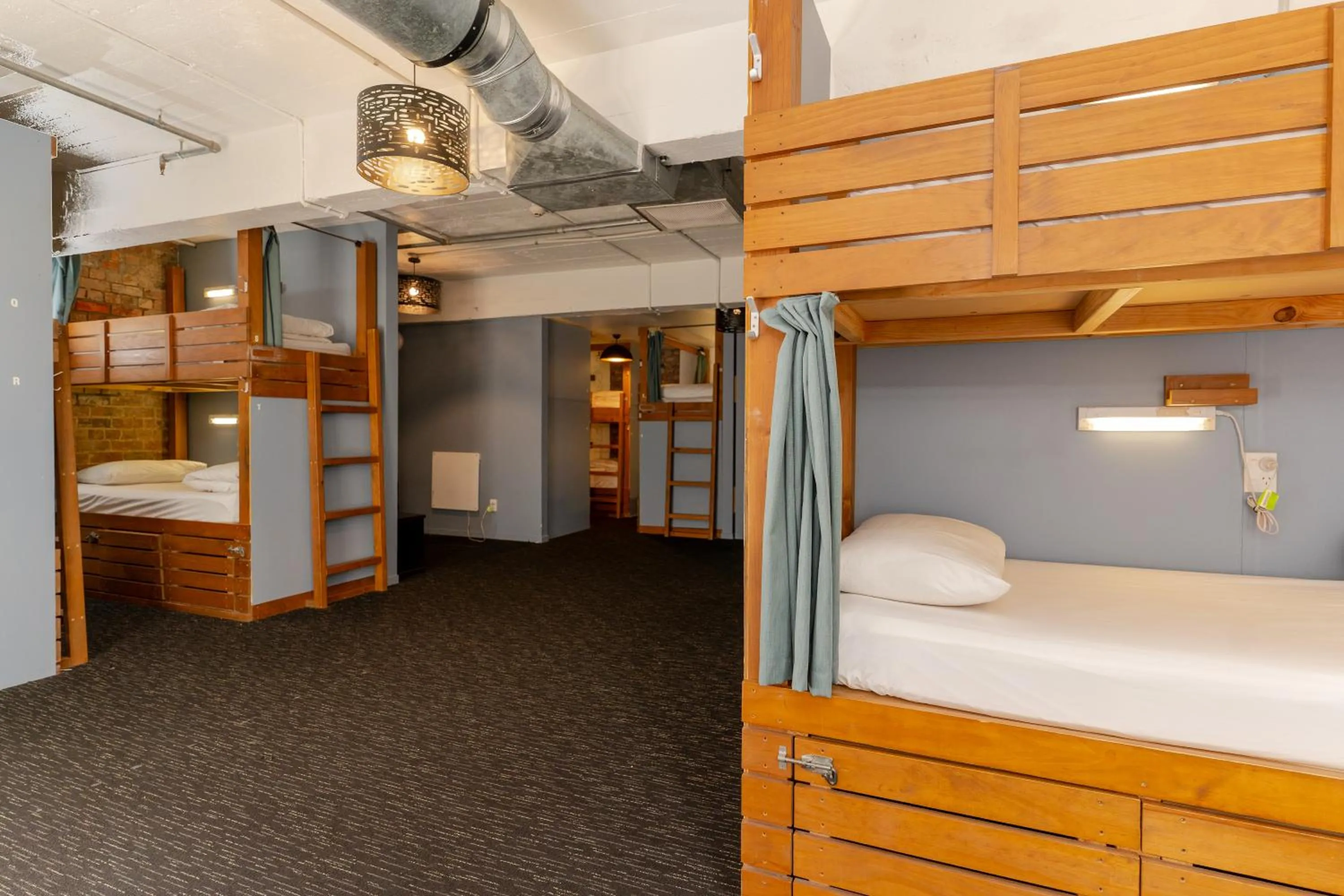 Bed in Haka House Auckland K'Road