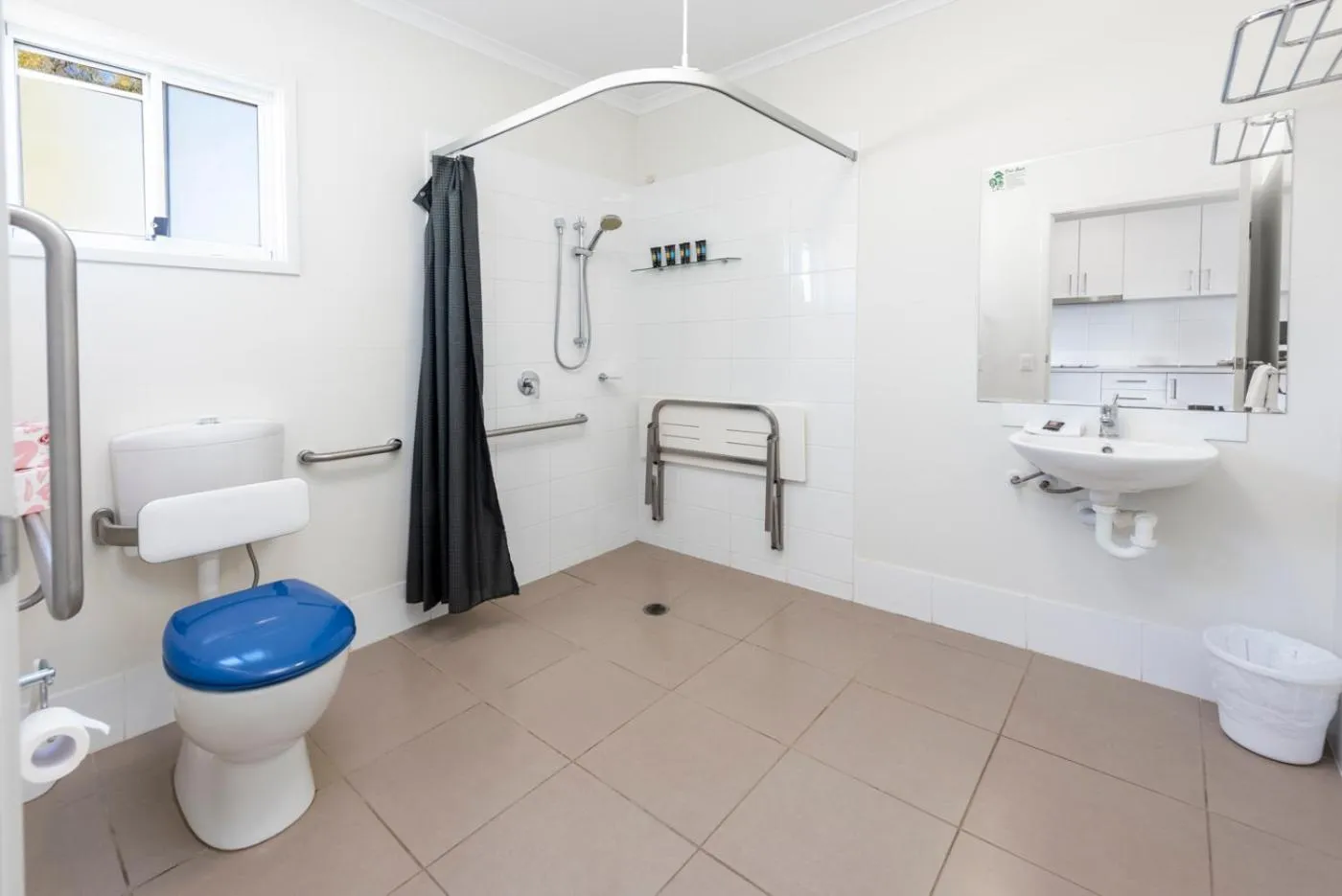 Bathroom in Chinchilla Tourist Park