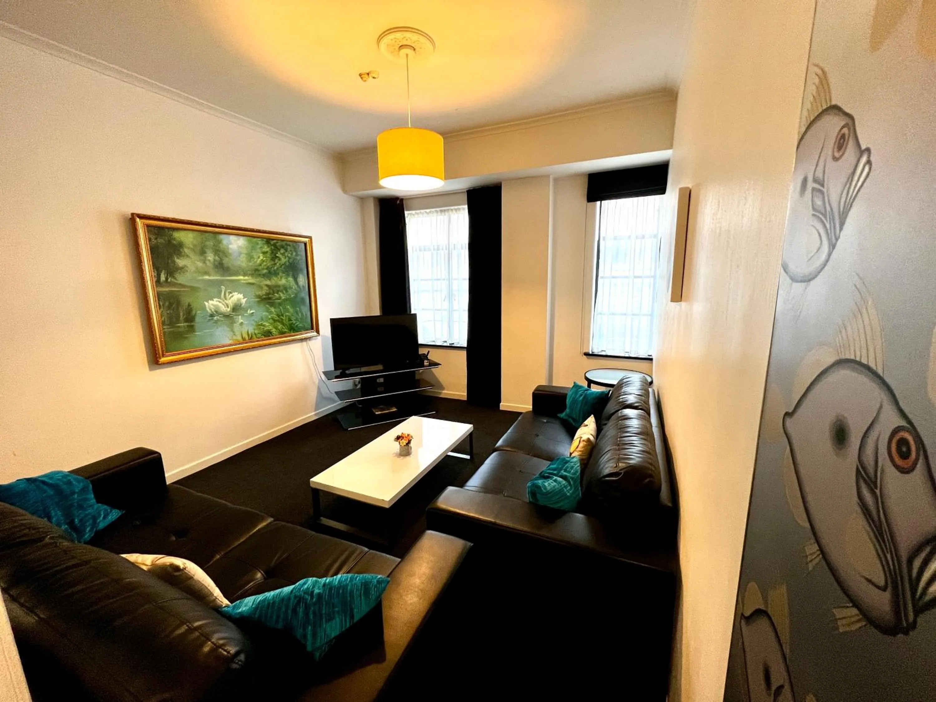 Living room in Law Courts Hotel