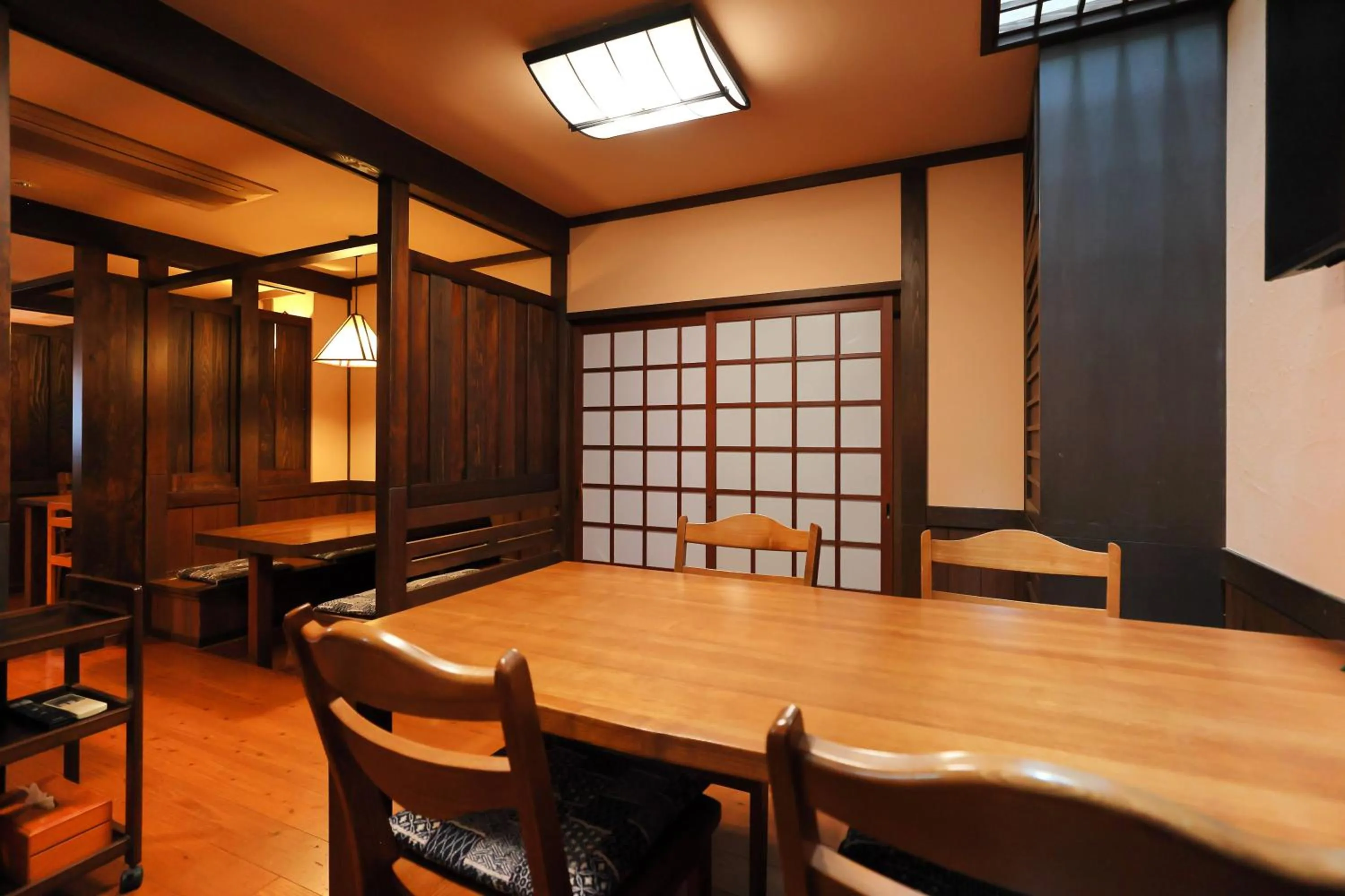 Dining area in Jinpuso