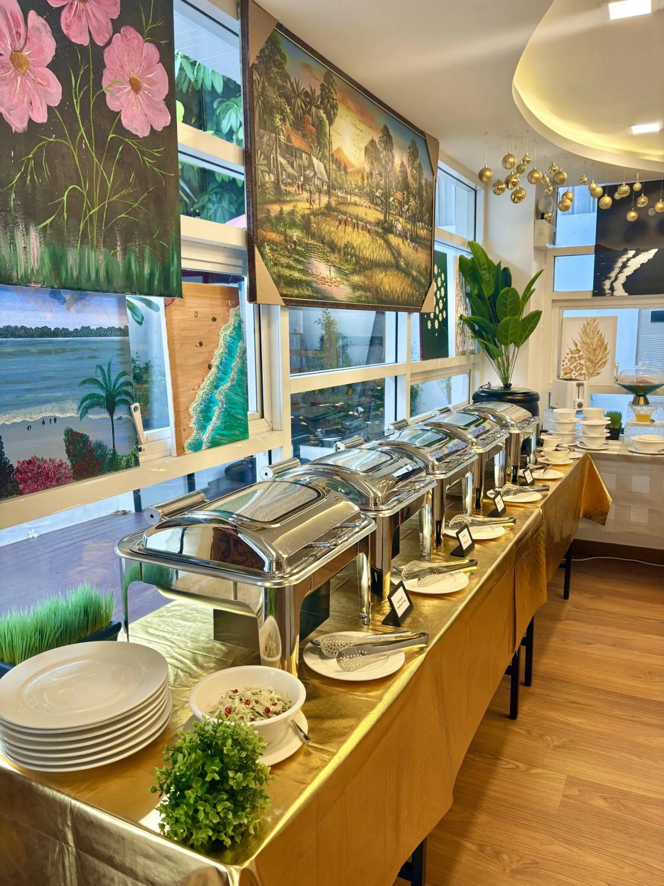 Breakfast in Klassique Sukhumvit Hotel