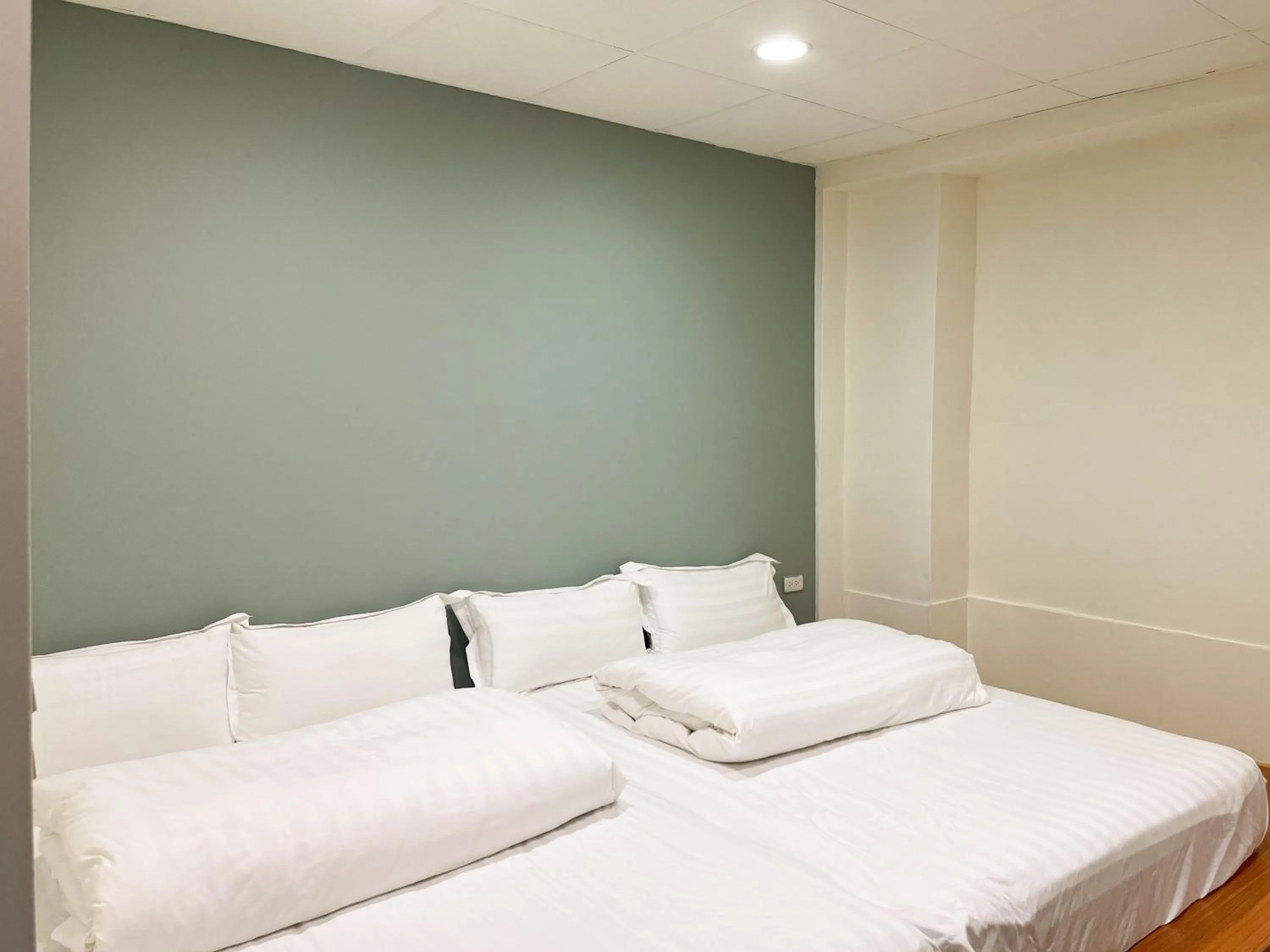 Bedroom, Bed in Cen Pin B&B