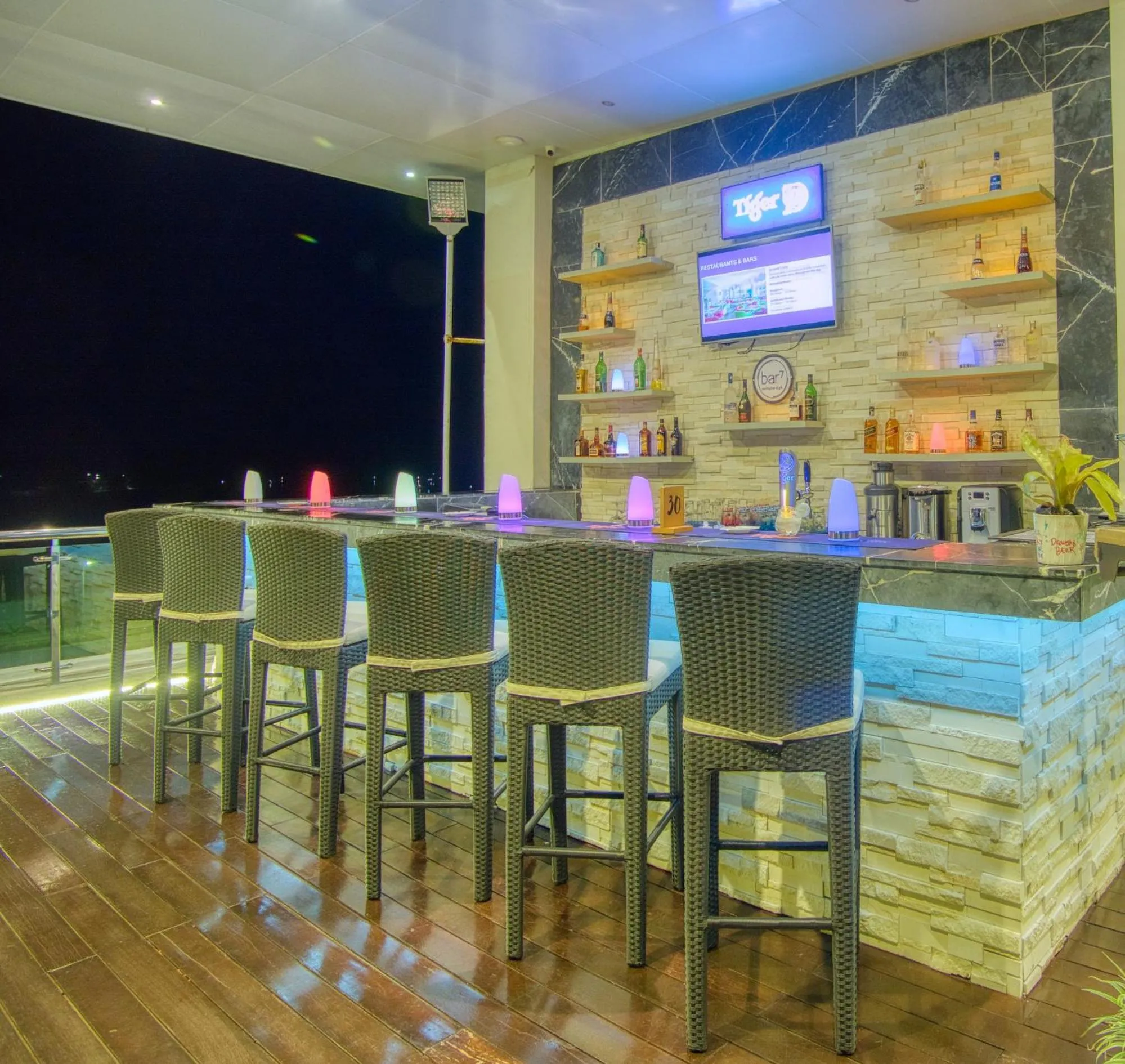 Lounge or bar in Grand Lagoi Hotel Bintan
