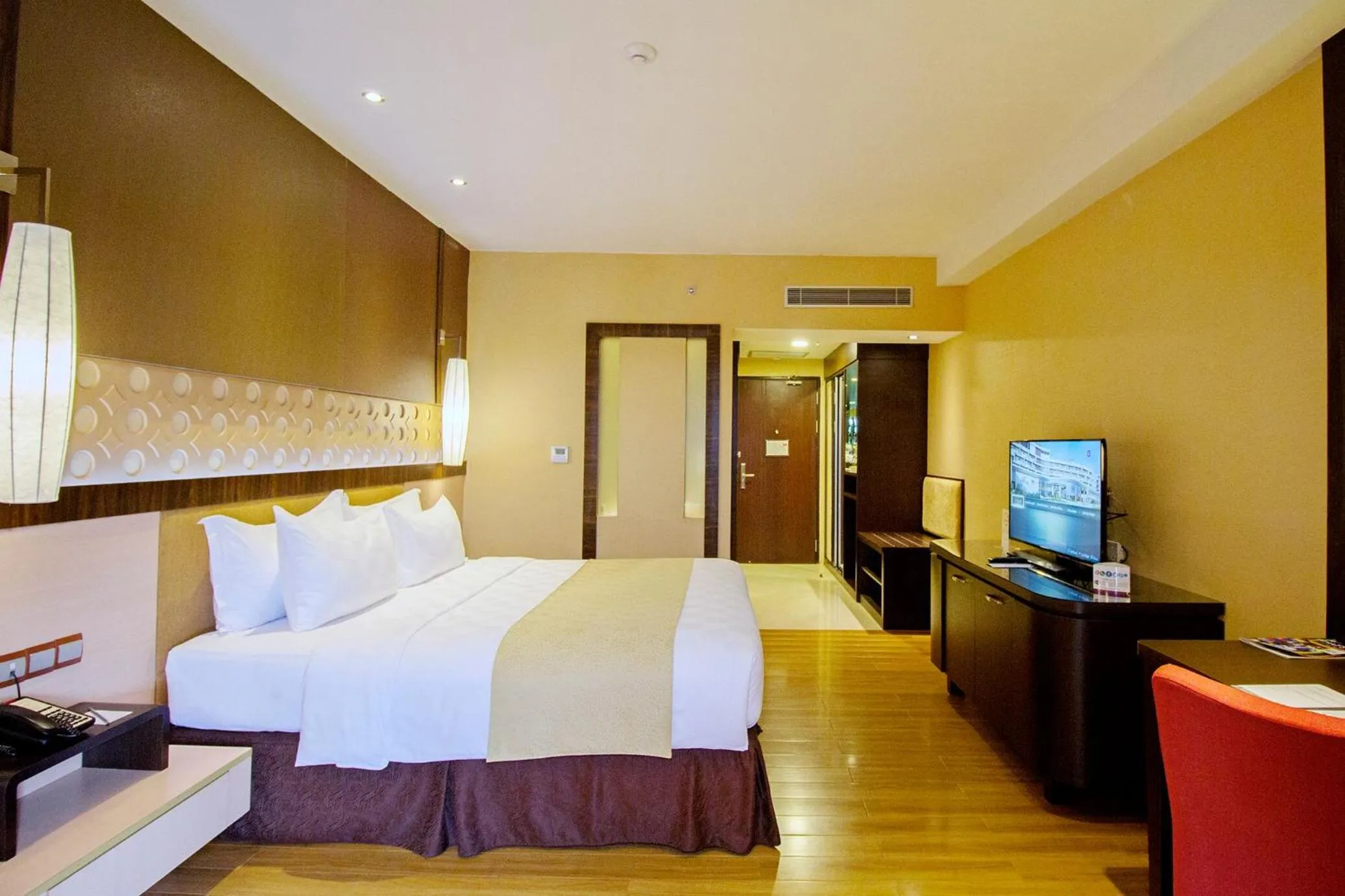 Bed in Grand Lagoi Hotel Bintan