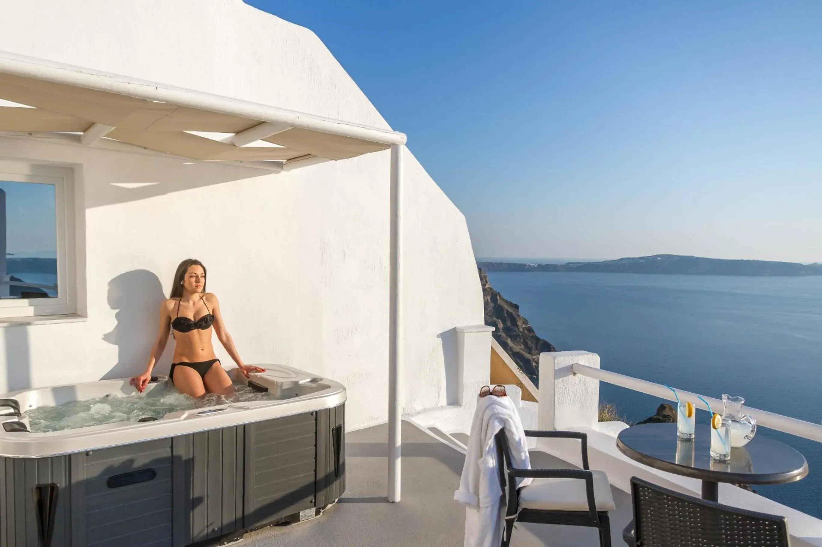 Sun Suite with Hot Tub and Caldera View in Asma Suites Sun Suite with Hot Tub and Caldera View in Asma Suites