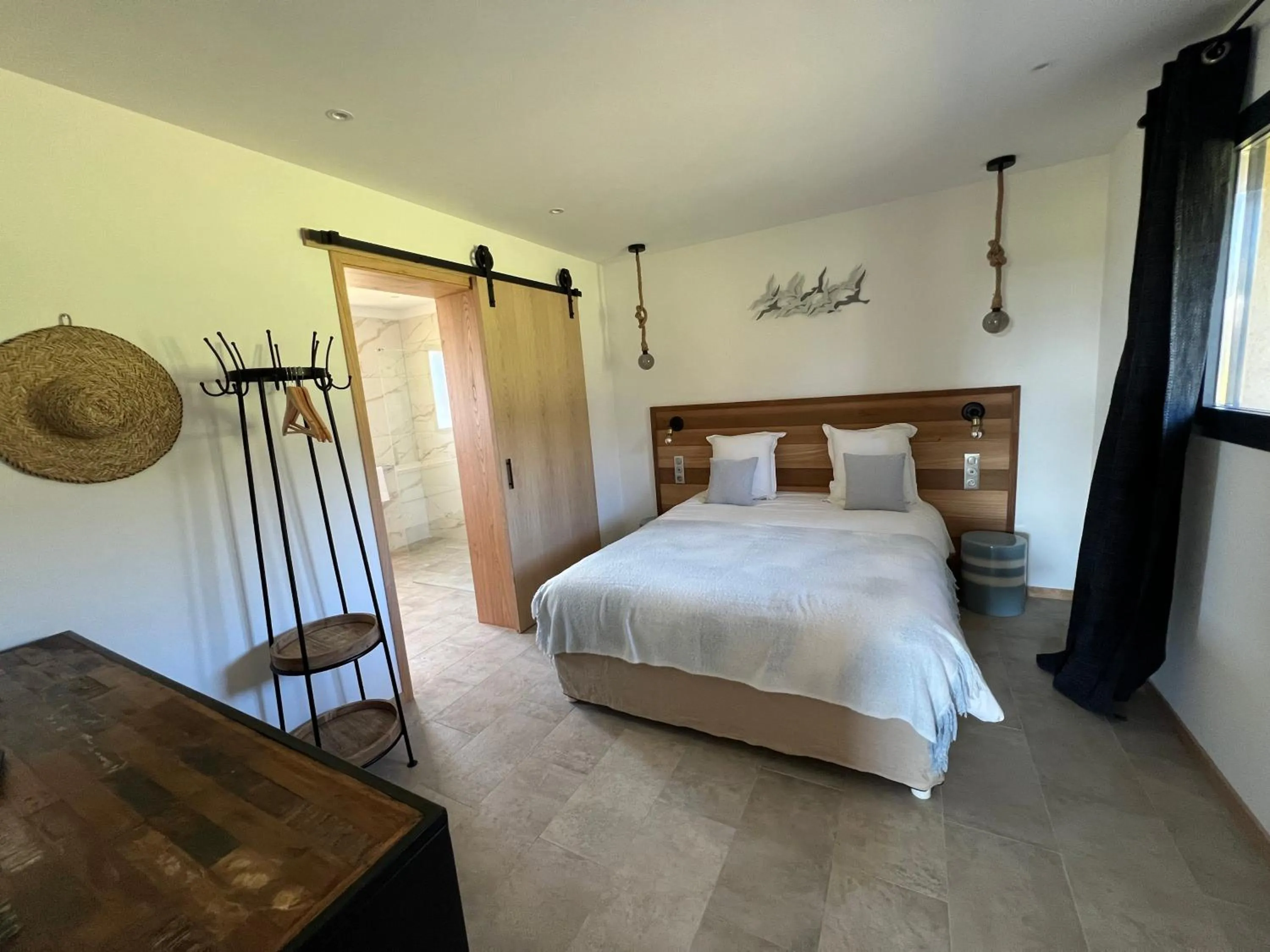 Bed in Domaine Pozzo di Mastri hôtel & spa