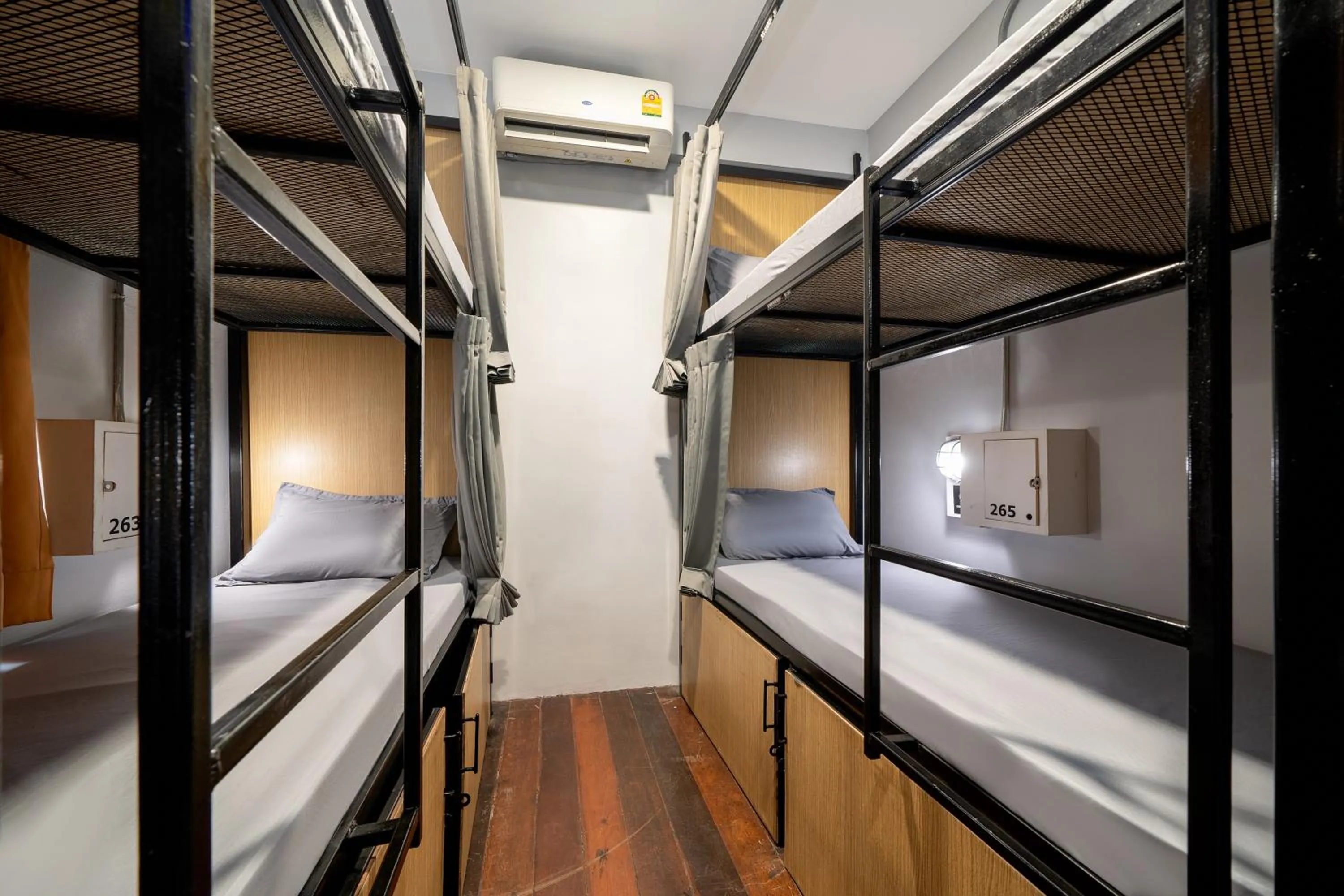 Photo of the whole room, Bed in OH Hostels - Bangkok