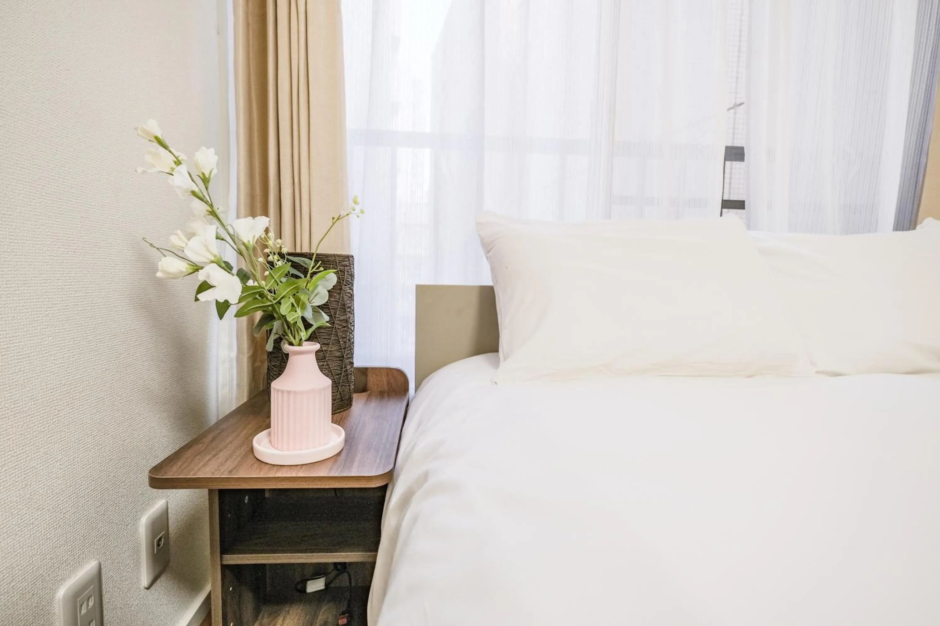 Bed in Ikebukuro La Rêve House