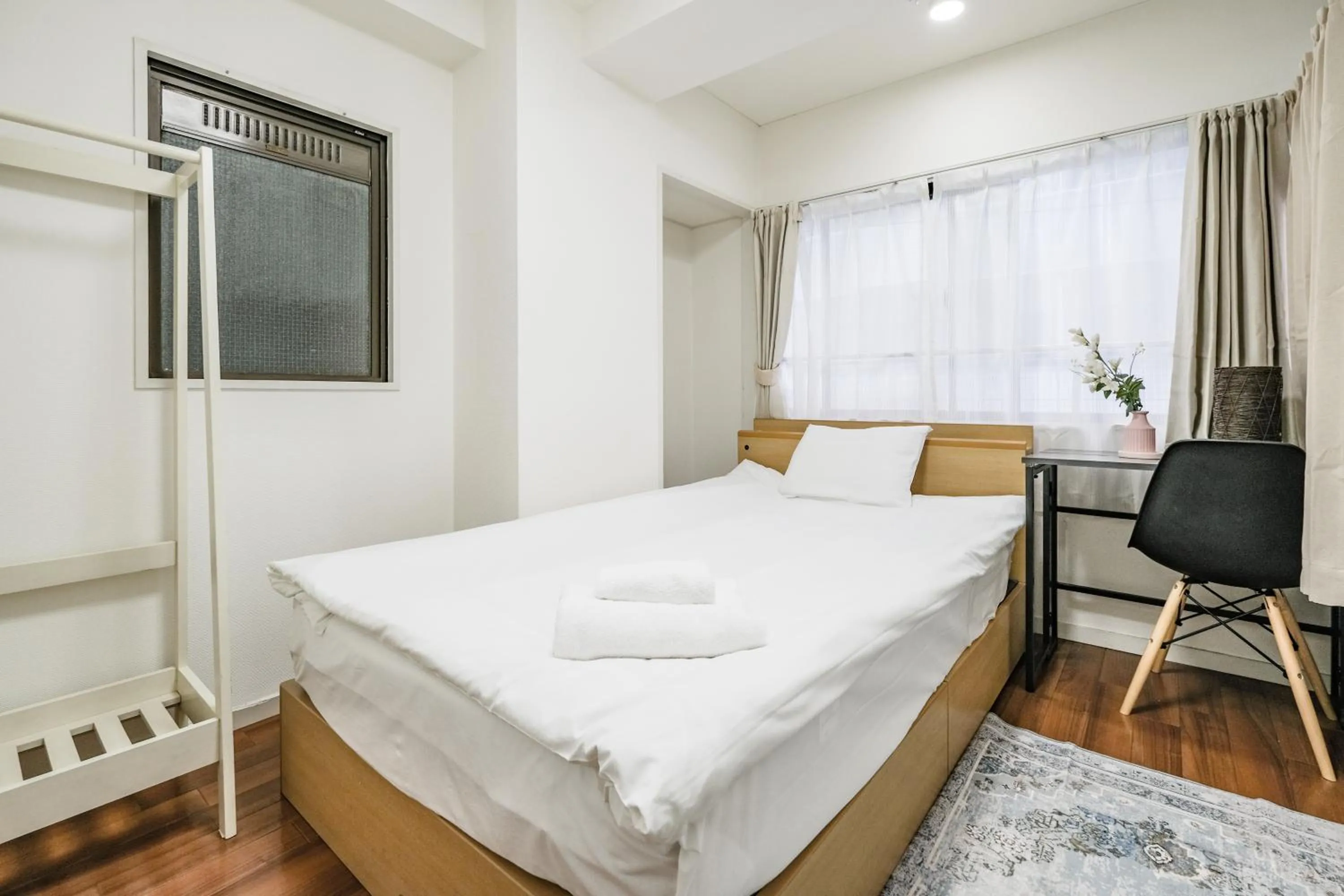 Bed in Ikebukuro La Rêve House