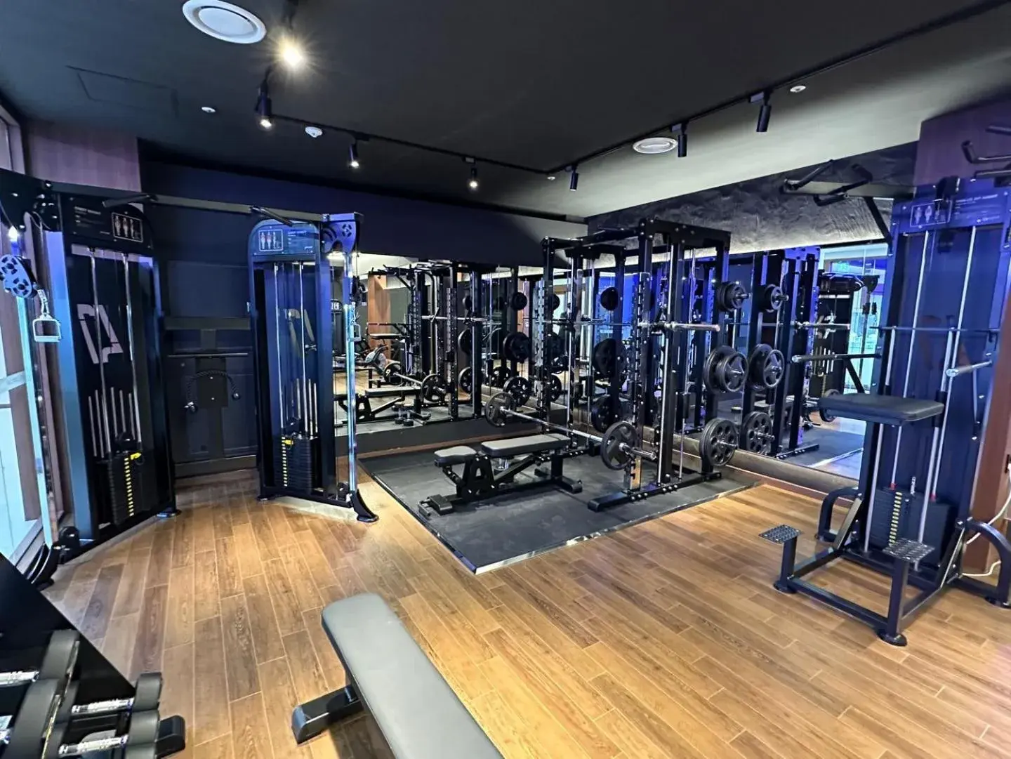 Fitness centre/facilities in New Donghae Tourist Hotel Fitness centre/facilities in New Donghae Tourist Hotel